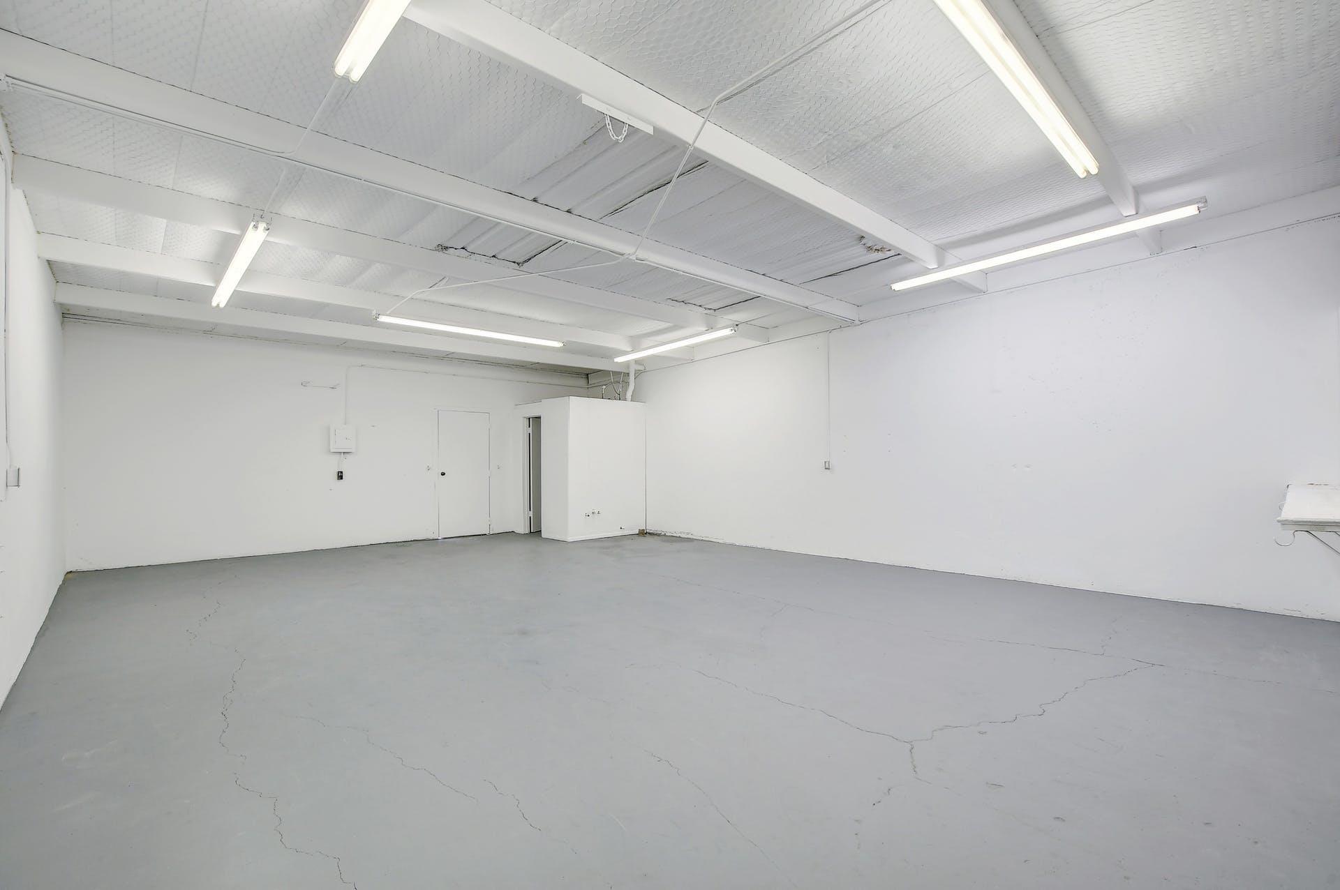 1419 Fleming DR #Warehouse 5 — photo 4
