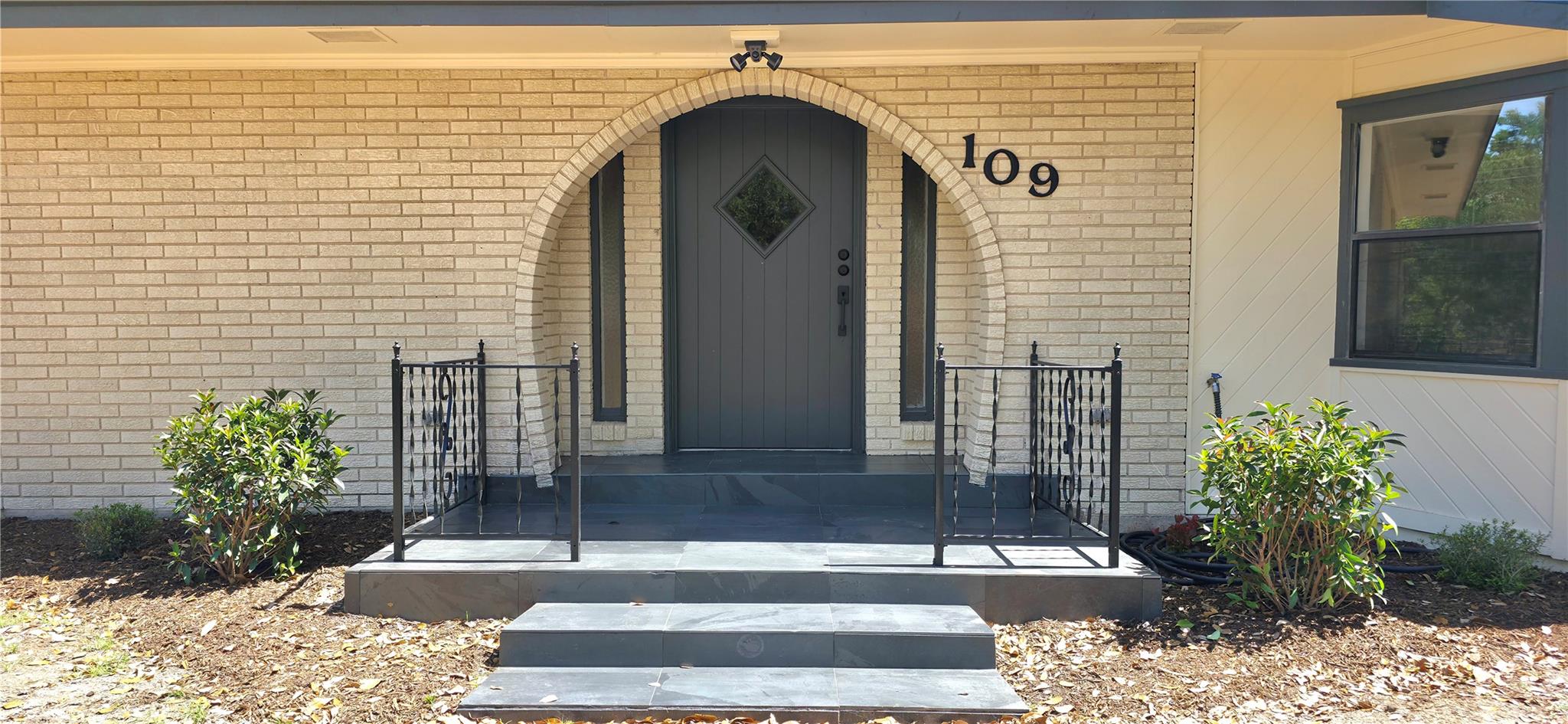 109 Cernosek RD — photo 4