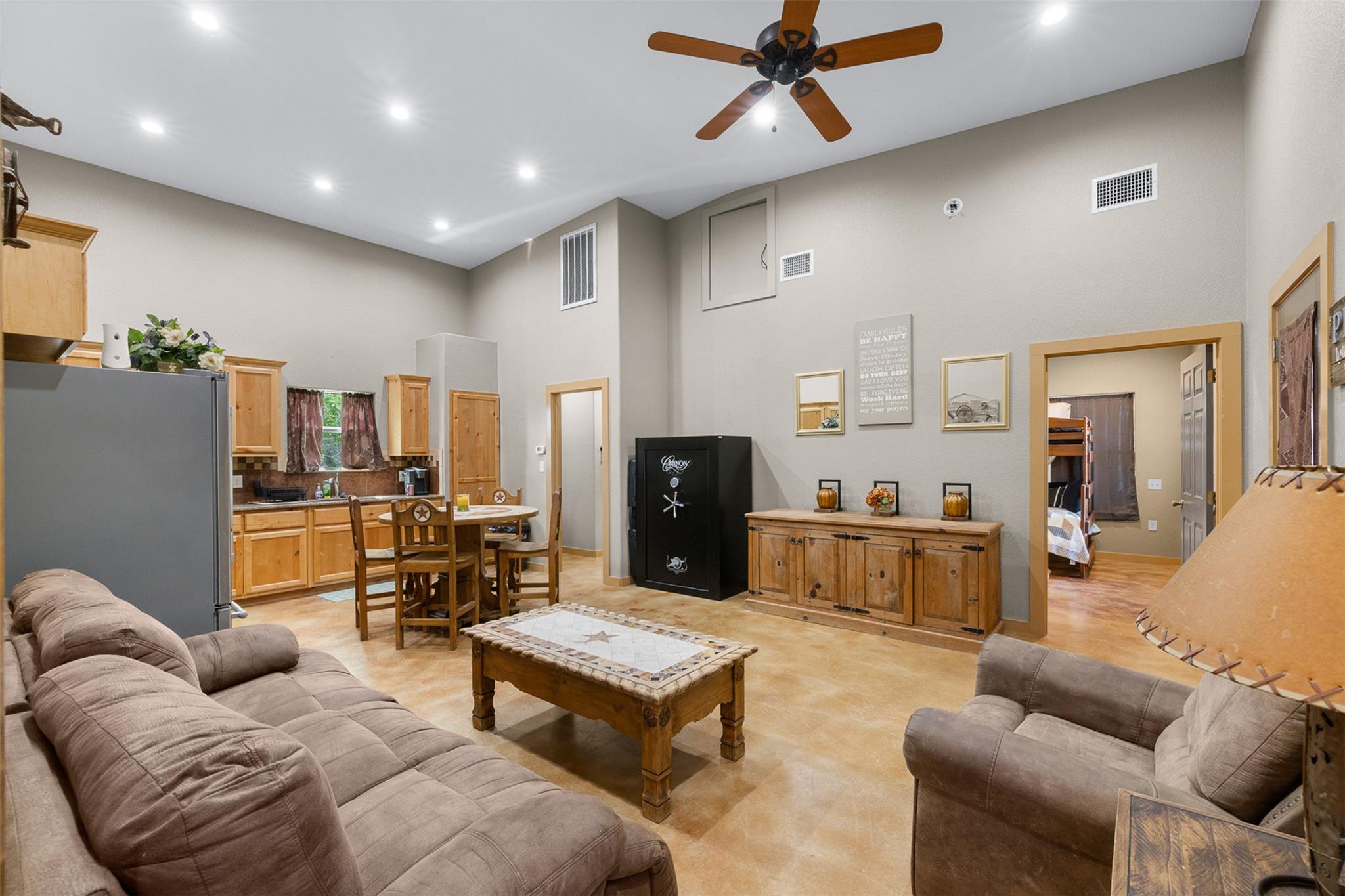 544 County Road 116A — photo 3
