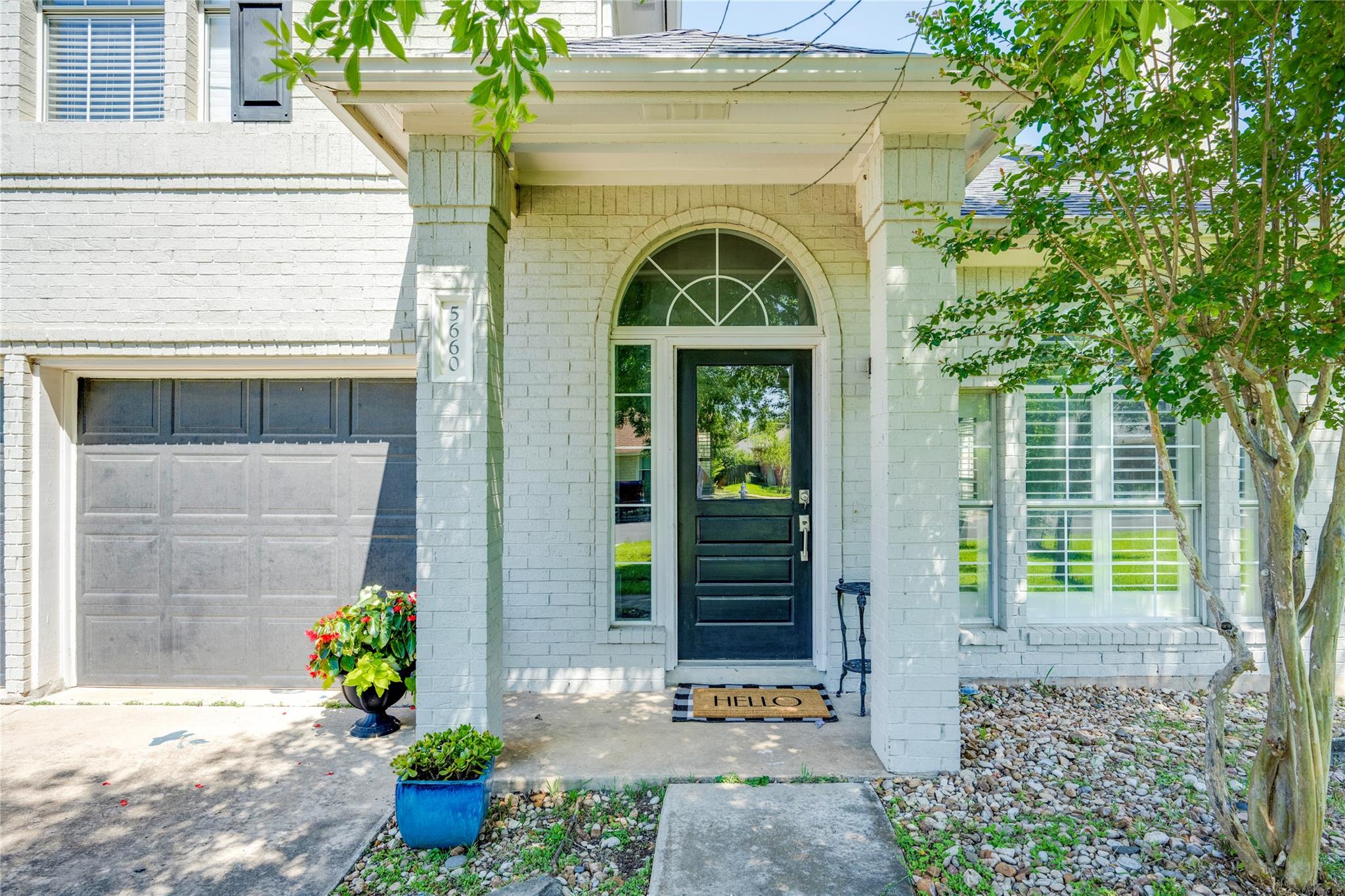 5660 Wagon Train RD — photo 3