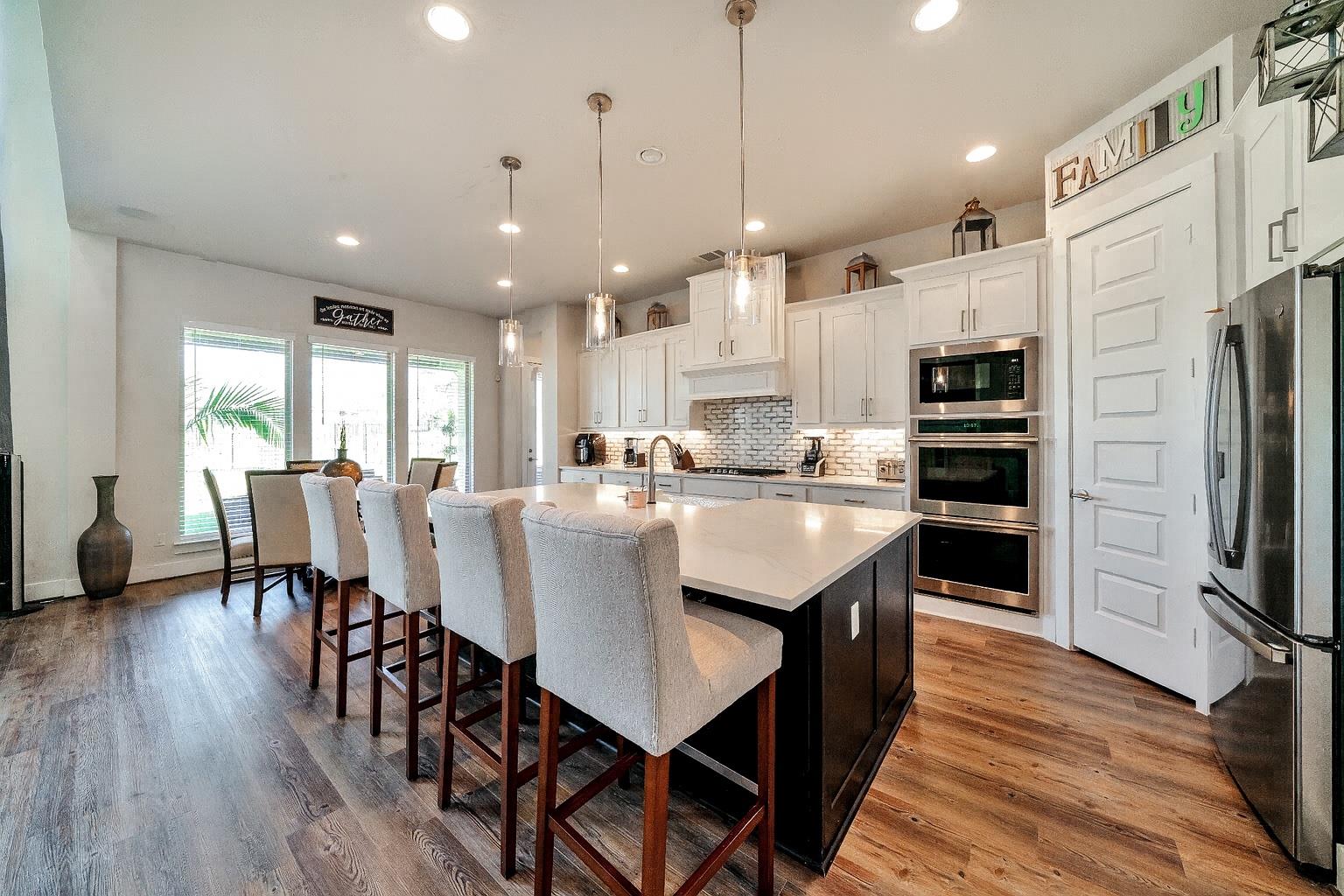 110 Gaston DR — photo 5