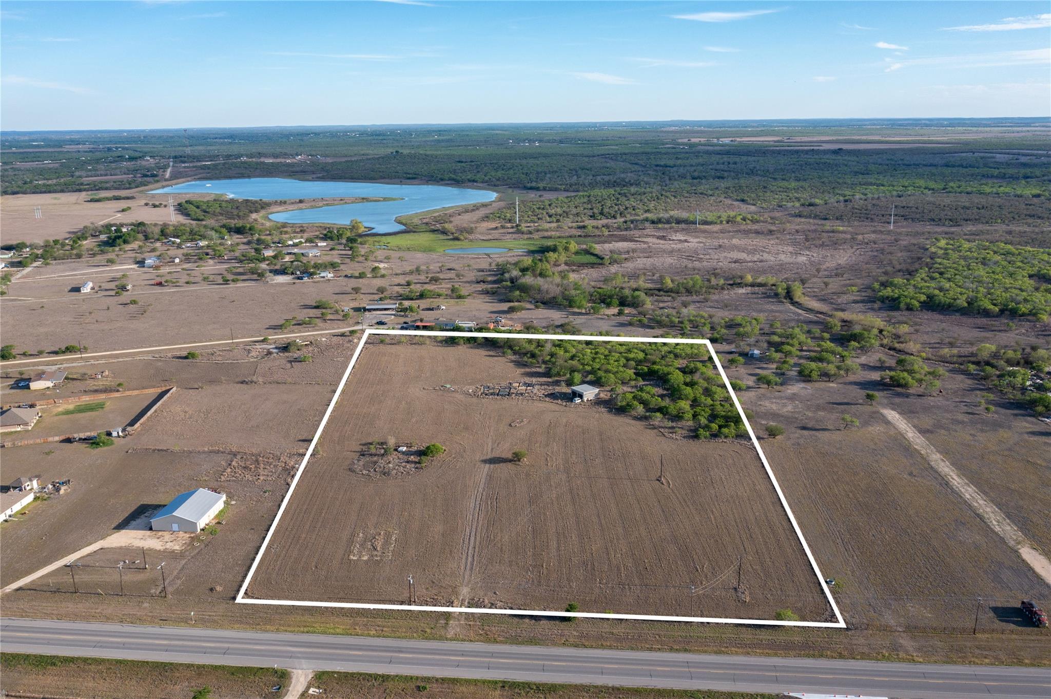 7807 Highway 142 — photo 3