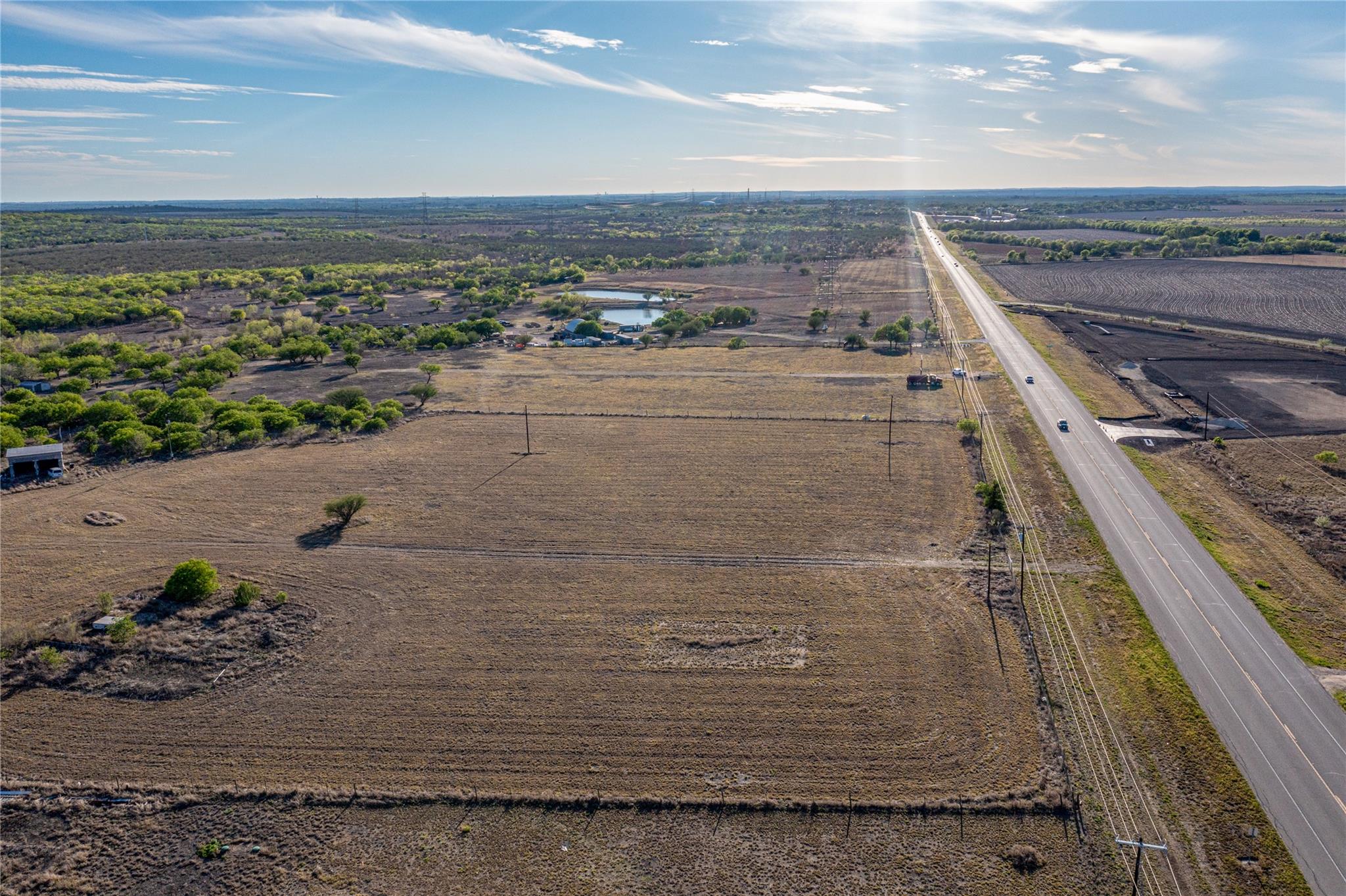 7807 Highway 142 — photo 4