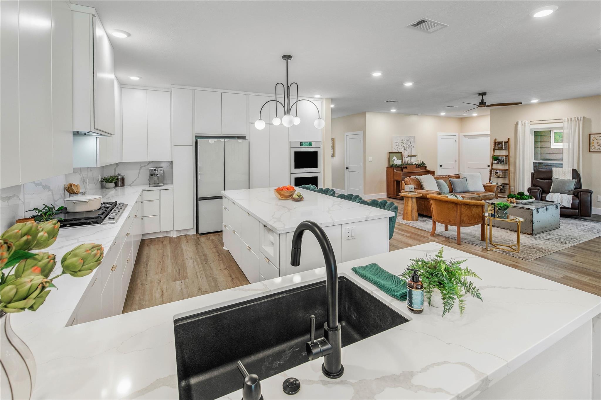 4855 Austins Creek DR — photo 5