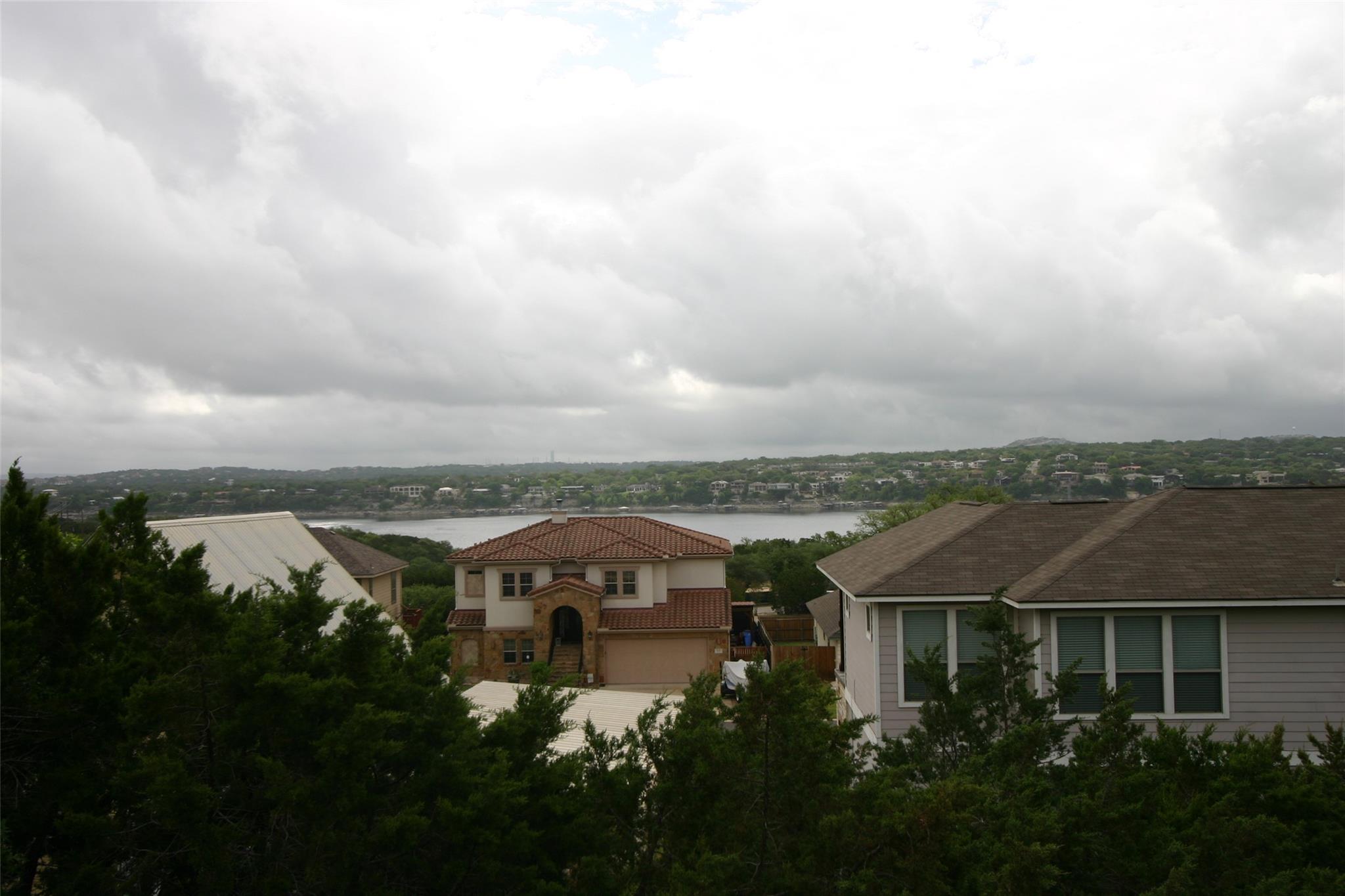332 Southwind RD — photo 3