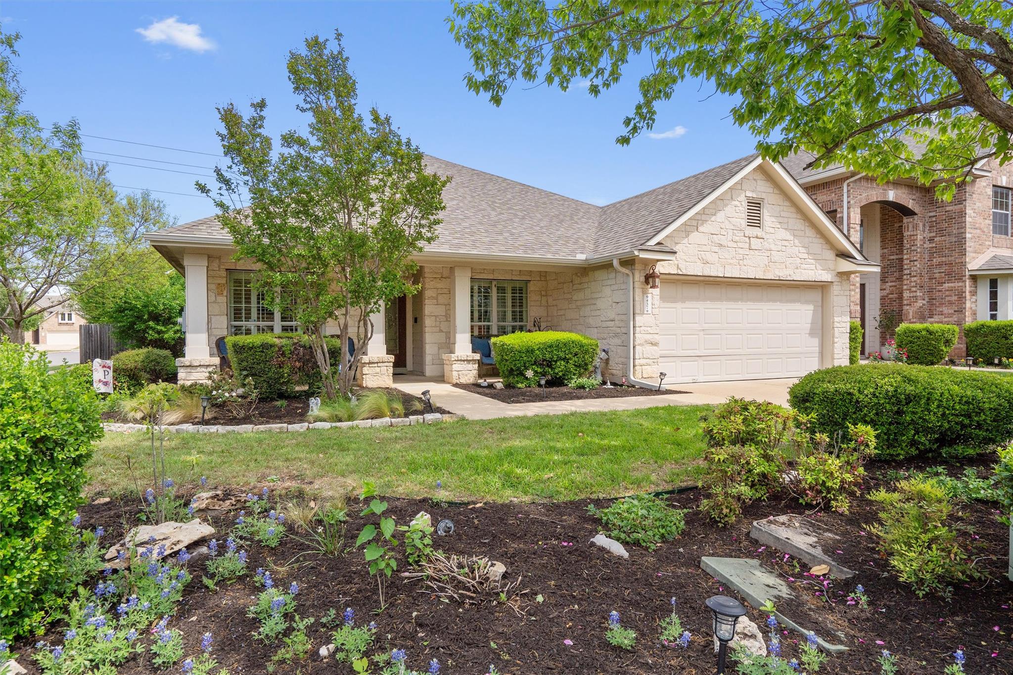 9437 Caves Valley DR — photo 3