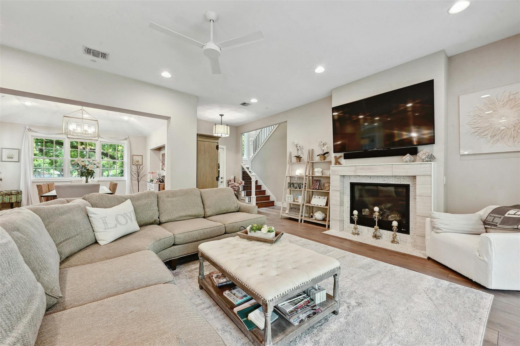 3400 Oakmont BLVD — photo 5