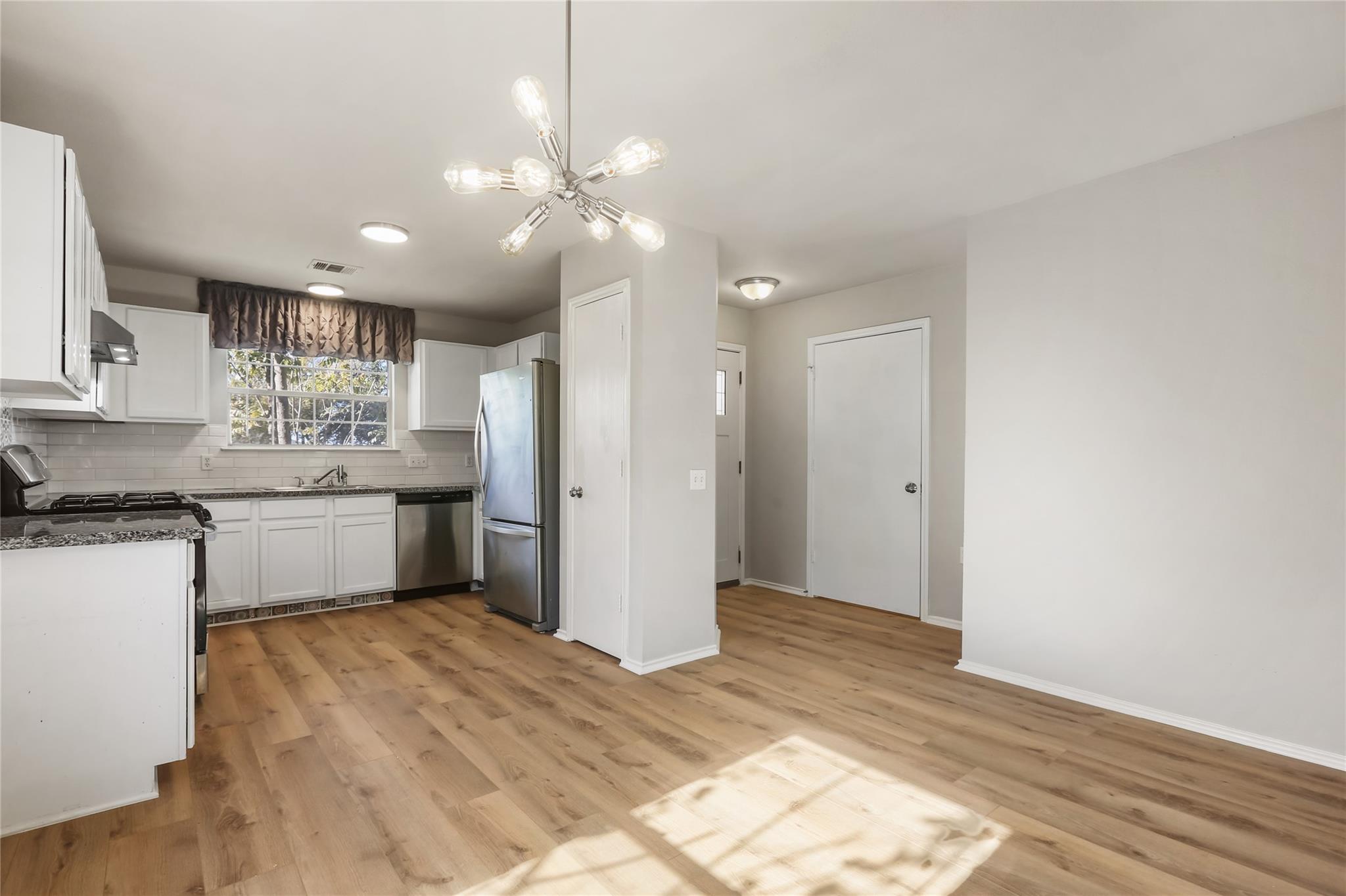 11805 Lima DR — photo 5