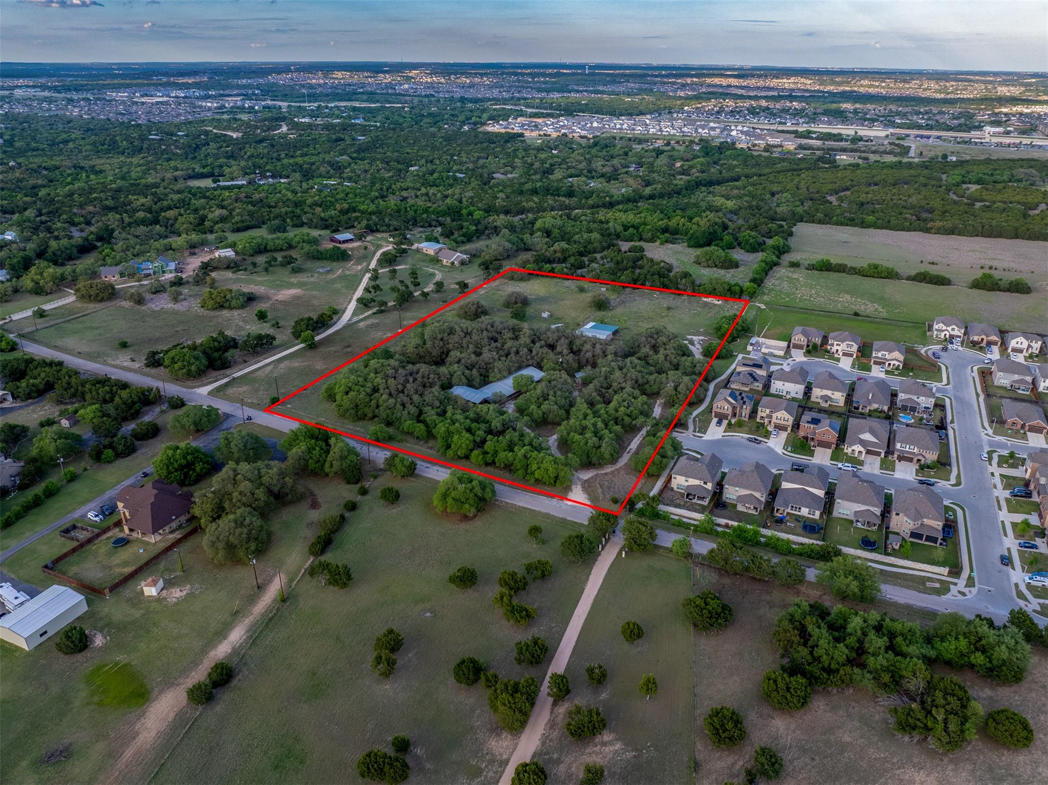 1050 Oak Grove RD — photo 3