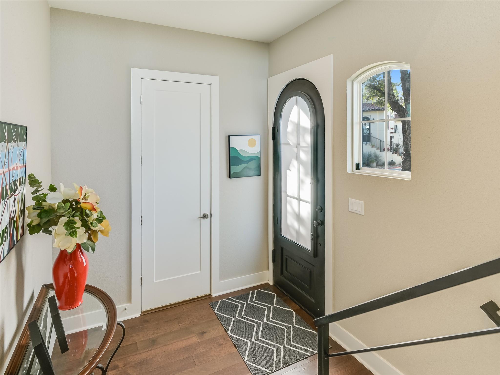 219 Honey Creek CT #10 — photo 4