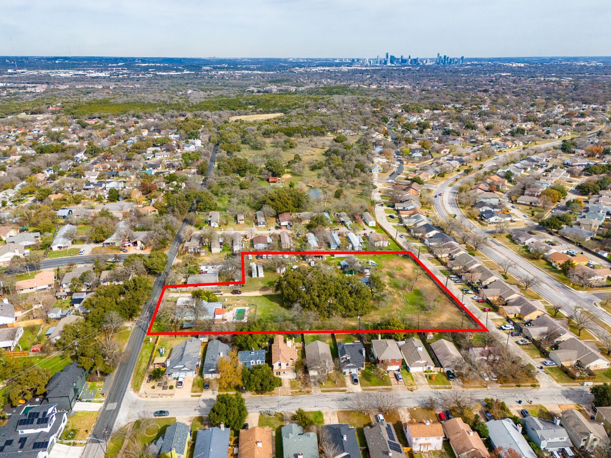 8203 Longview RD — photo 3