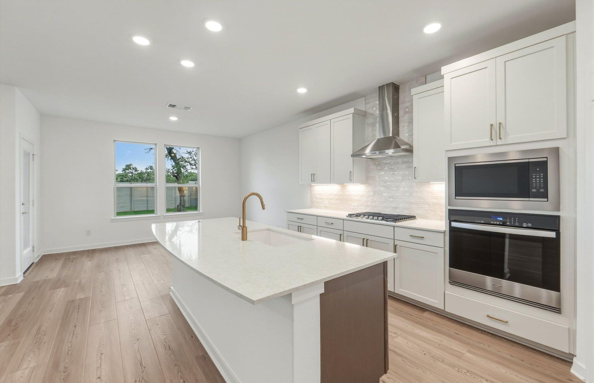 1816 Spring Mountain CV — photo 4