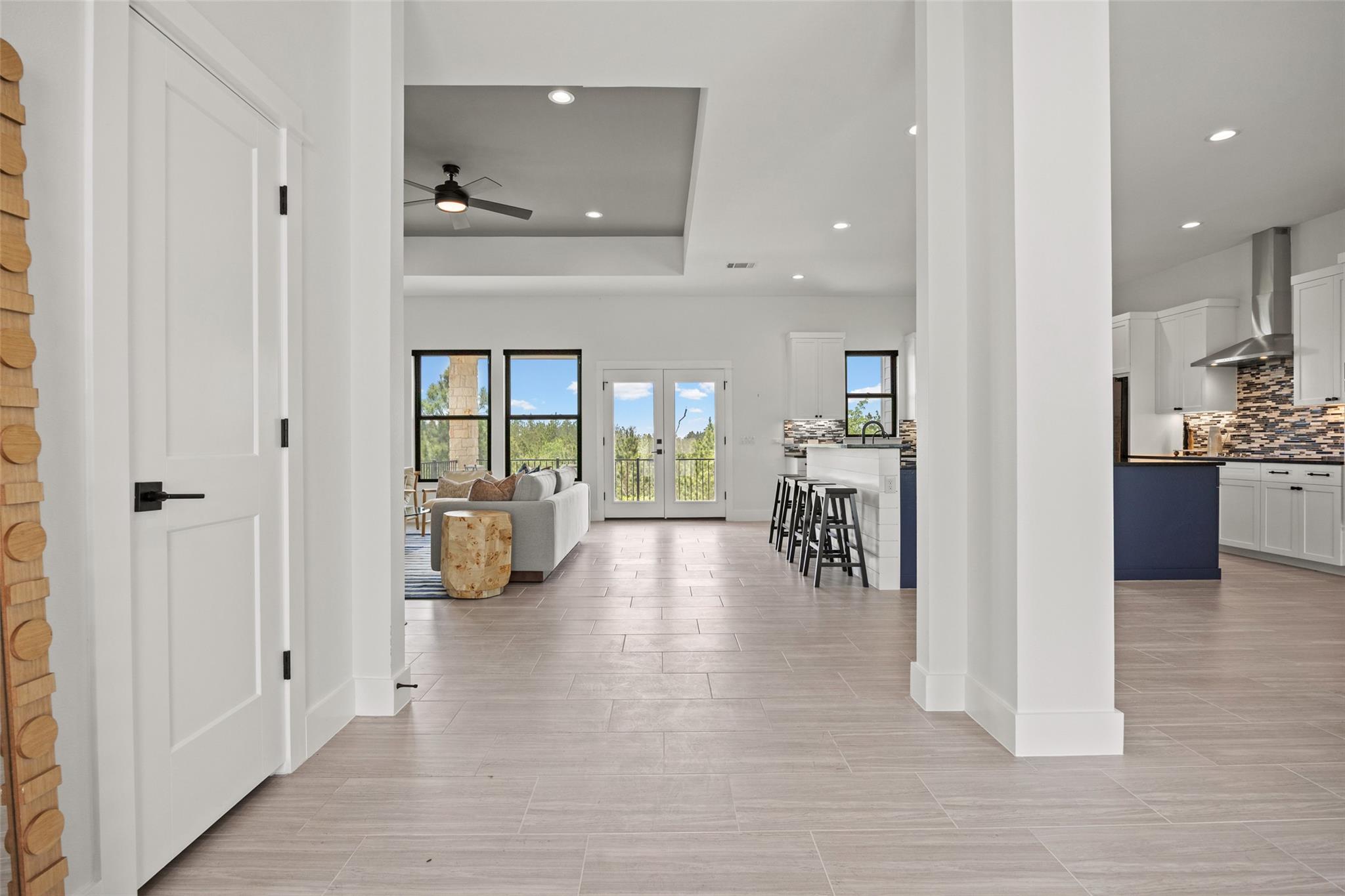 111 Tall Forest DR — photo 4