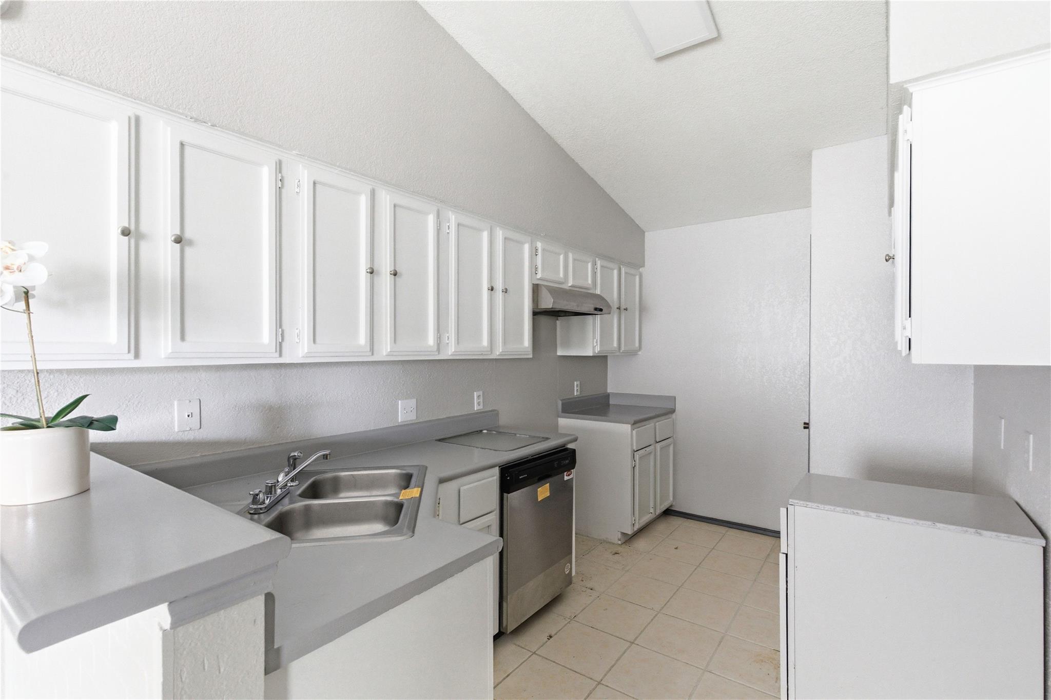 10600 Platt River DR — photo 4