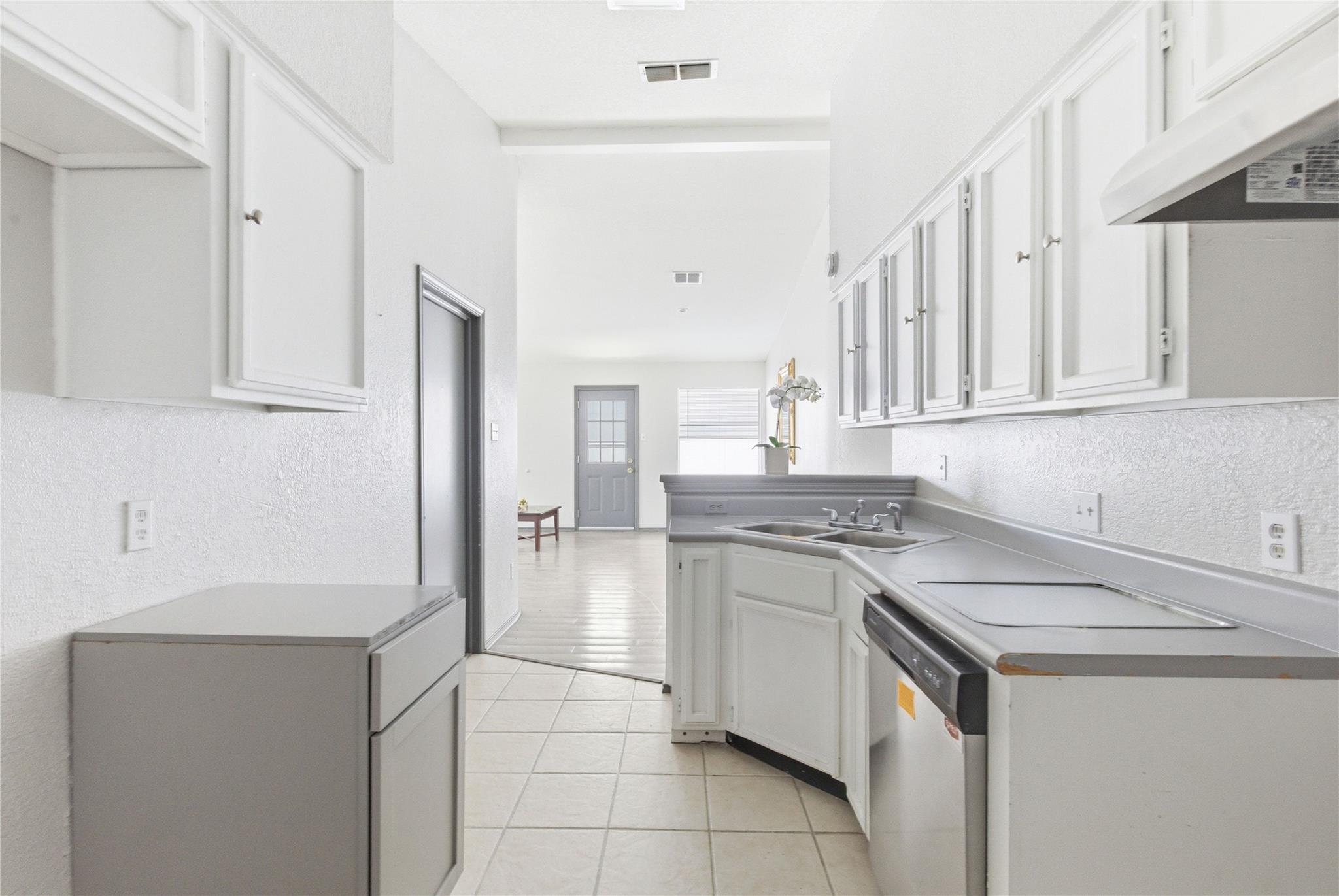 10600 Platt River DR — photo 5