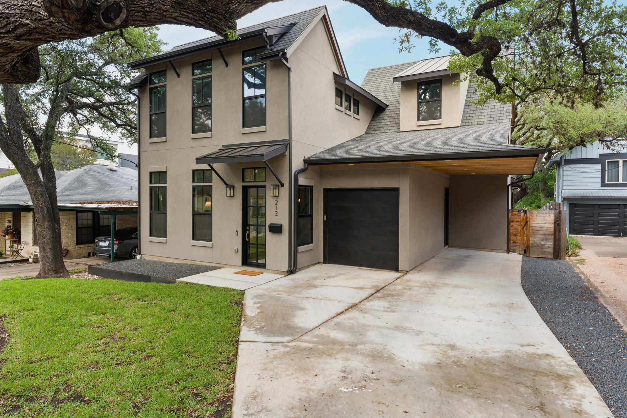212 Fletcher ST — photo 3