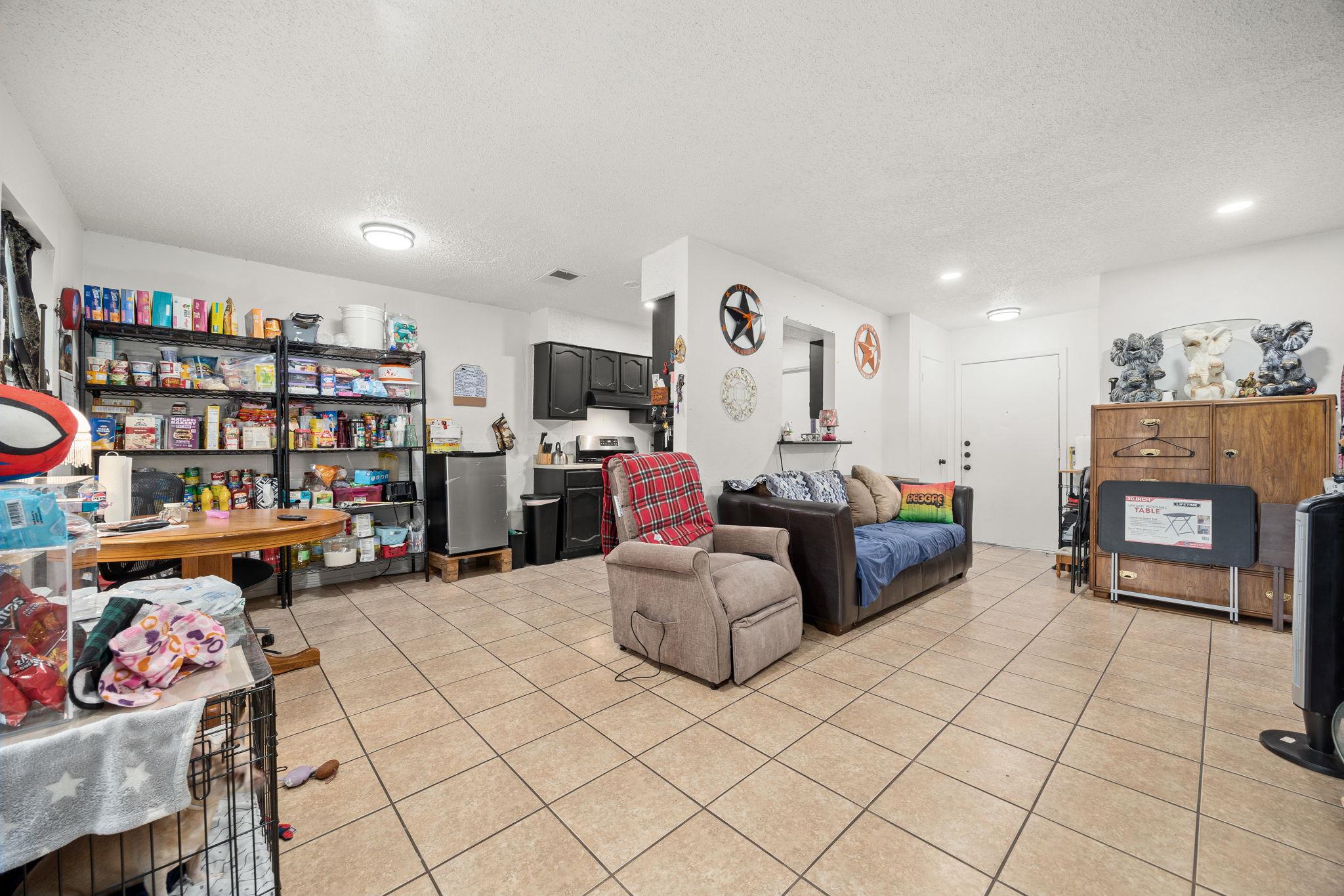 2412 E Stassney LN — photo 5