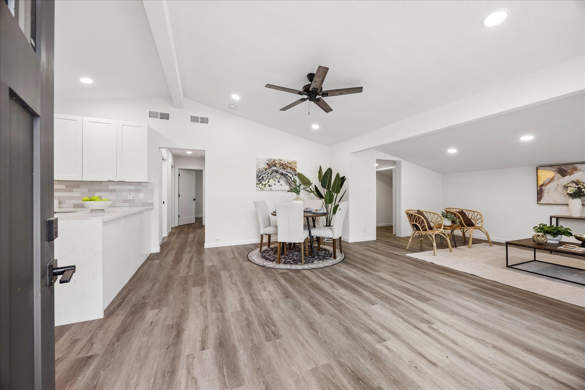 6503 Linda LN — photo 5
