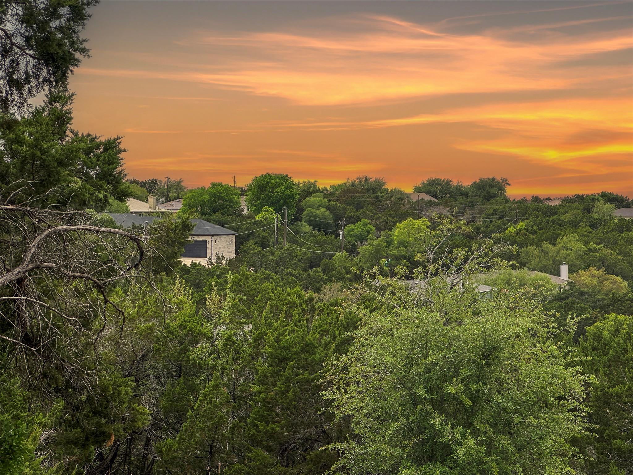 20732 Camel Back ST — photo 3