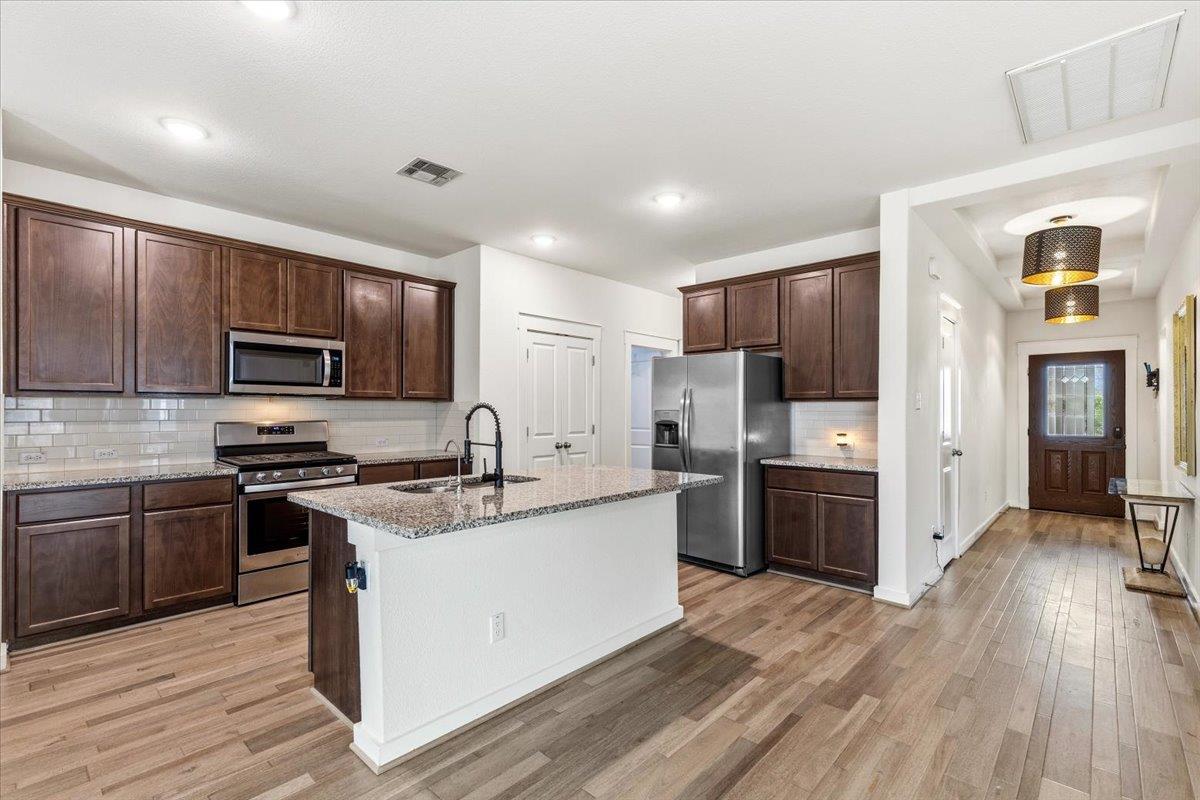 16908 Antioch Ave — photo 5