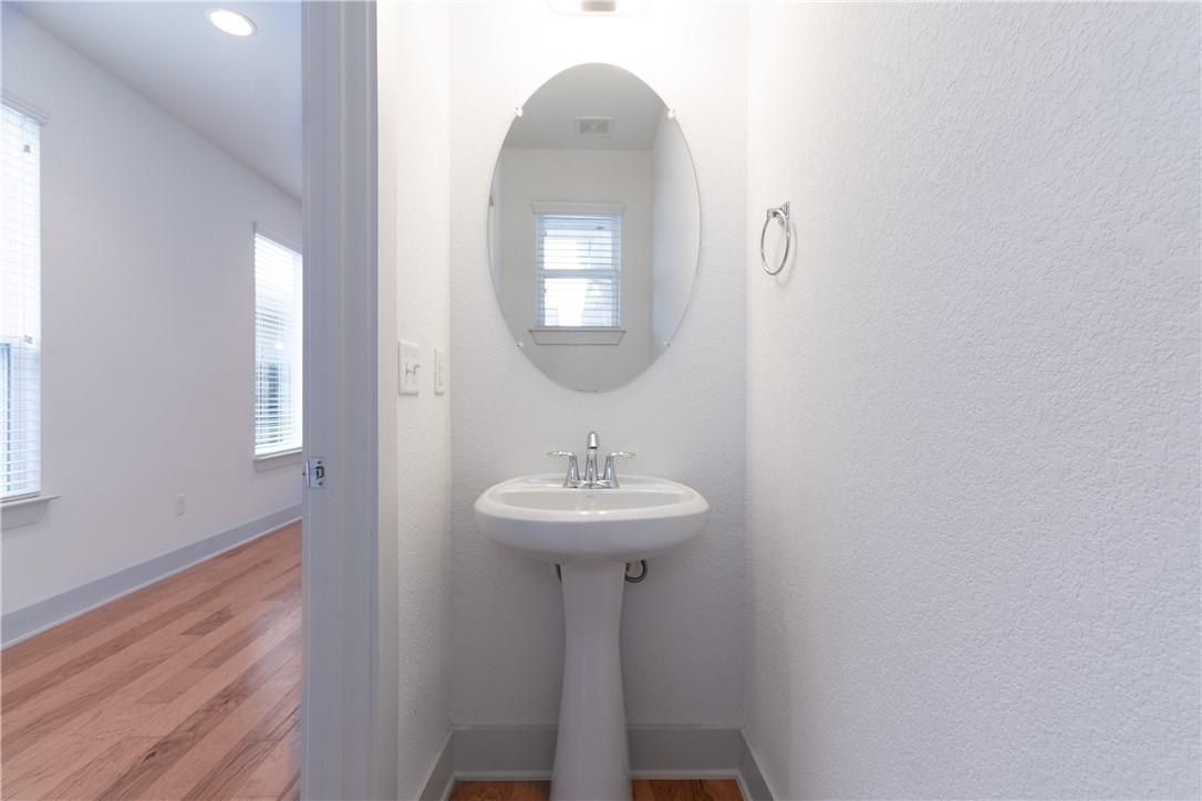 1410 Casa DR — photo 4