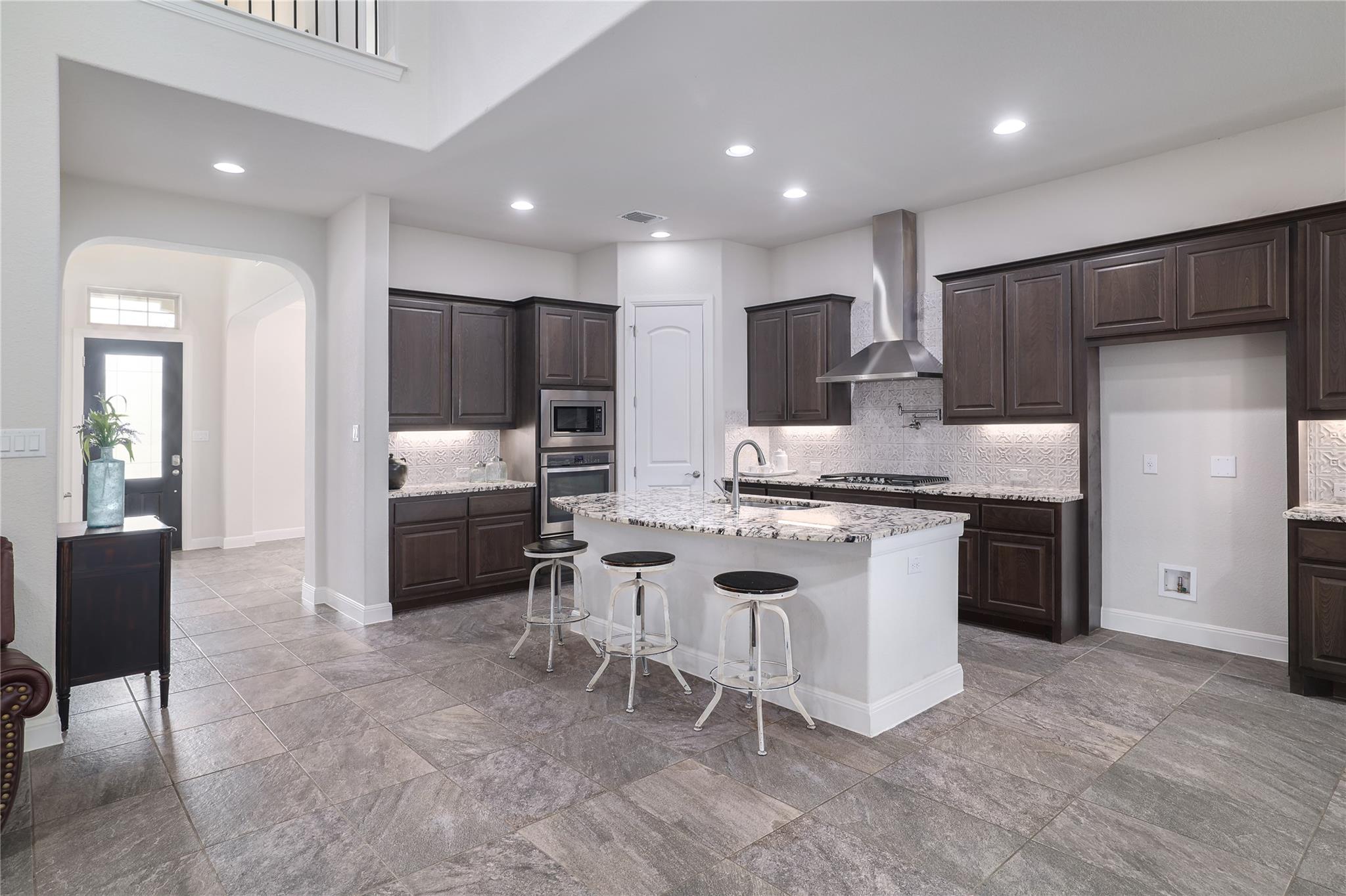 3118 MEDIA DR — photo 4