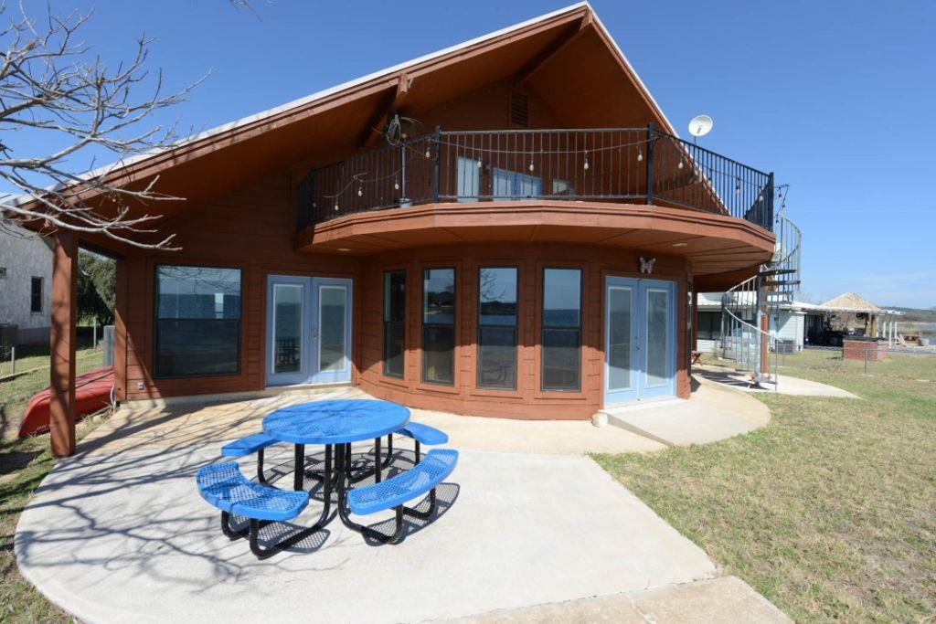 746 Island DR — photo 4