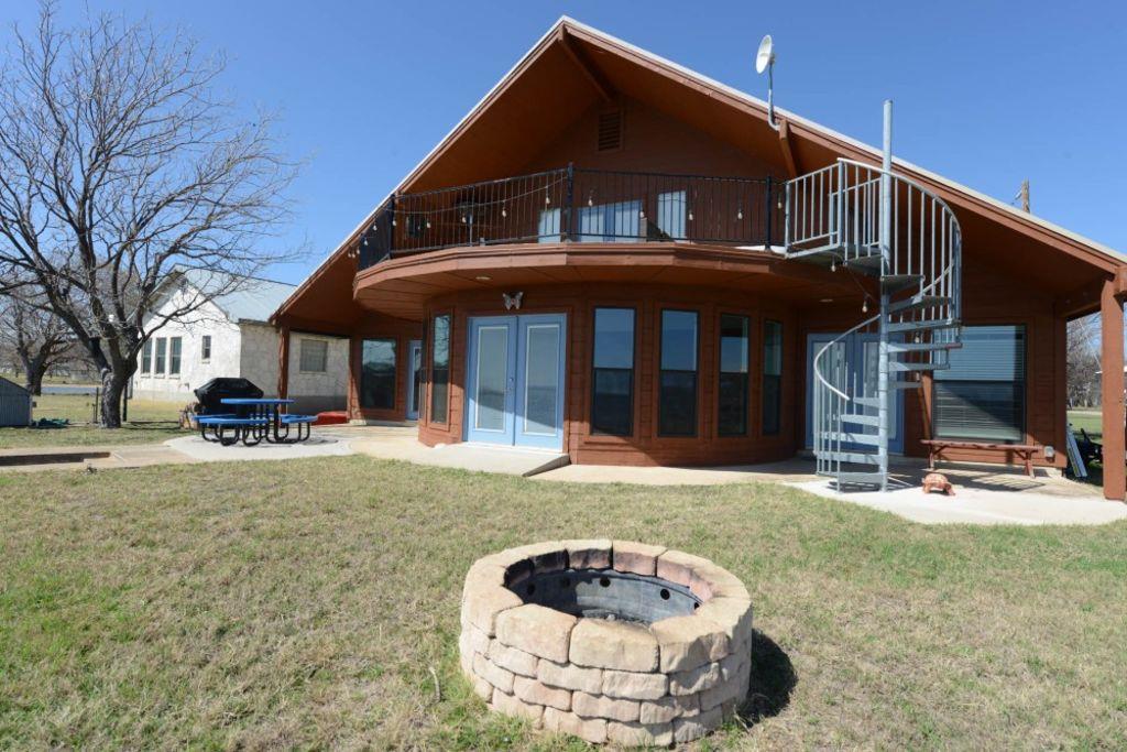 746 Island DR — photo 5