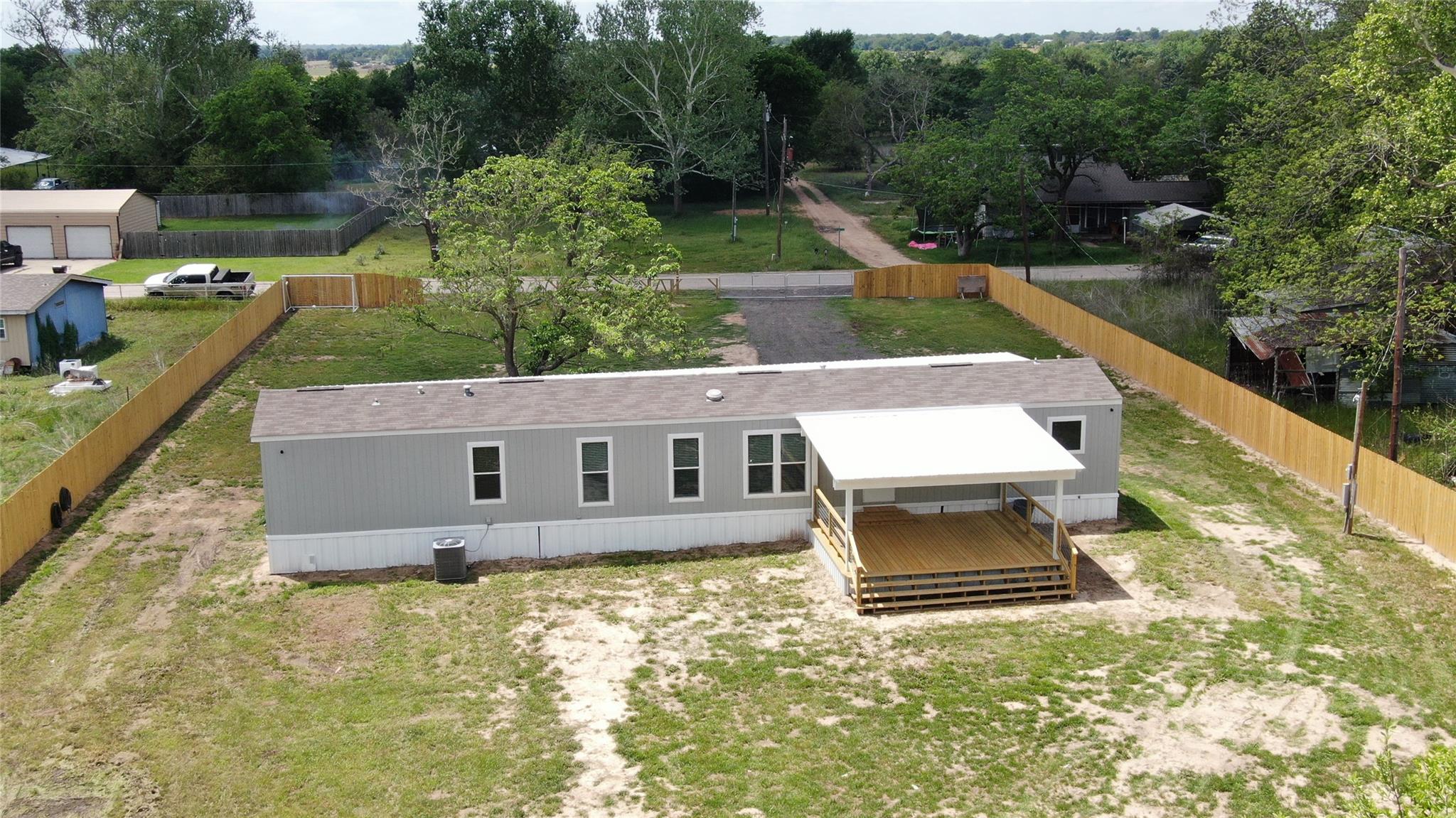 335 County Road 352 — photo 4