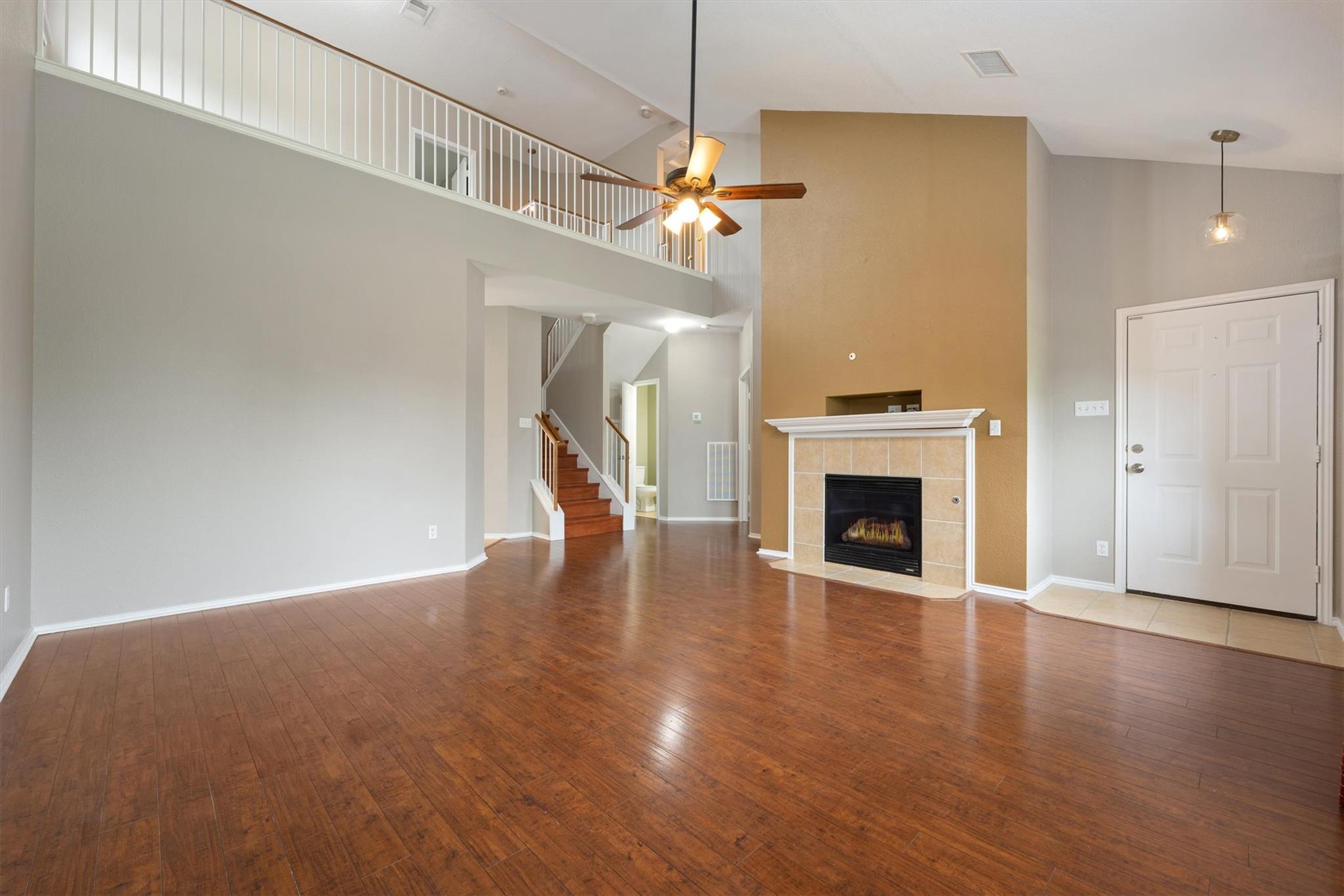 1506 Wild Basin LN — photo 5