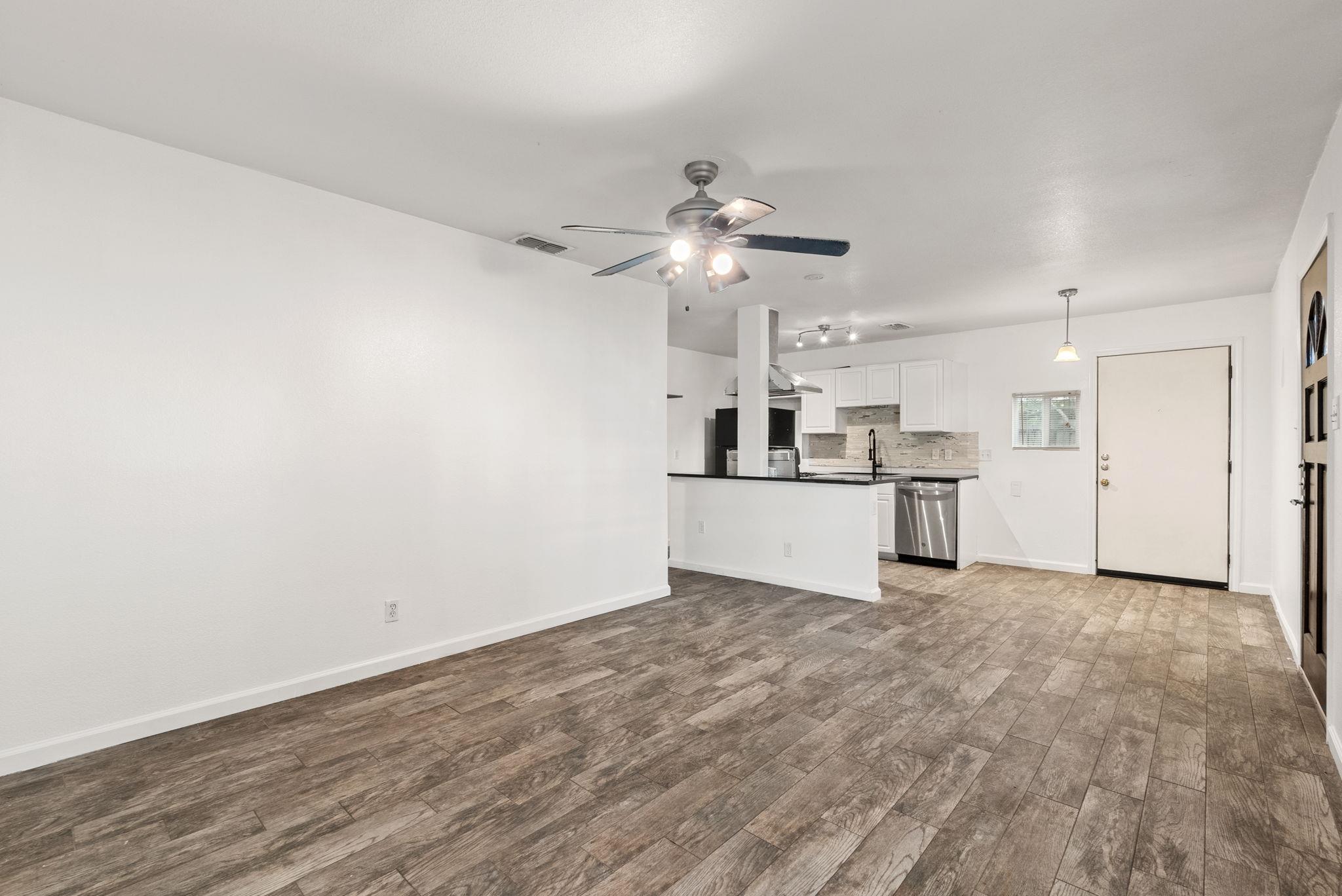 5803 Wellington DR #B — photo 3