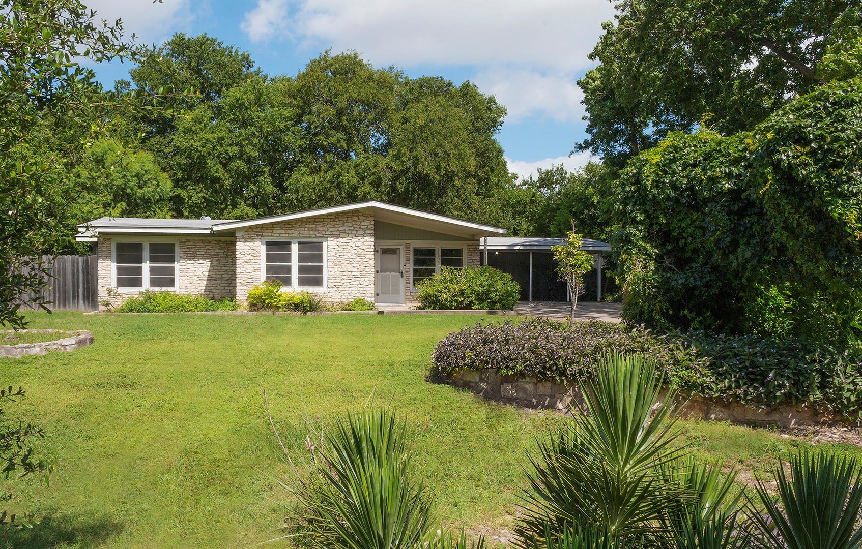 11504 Oakwood DR — photo 3