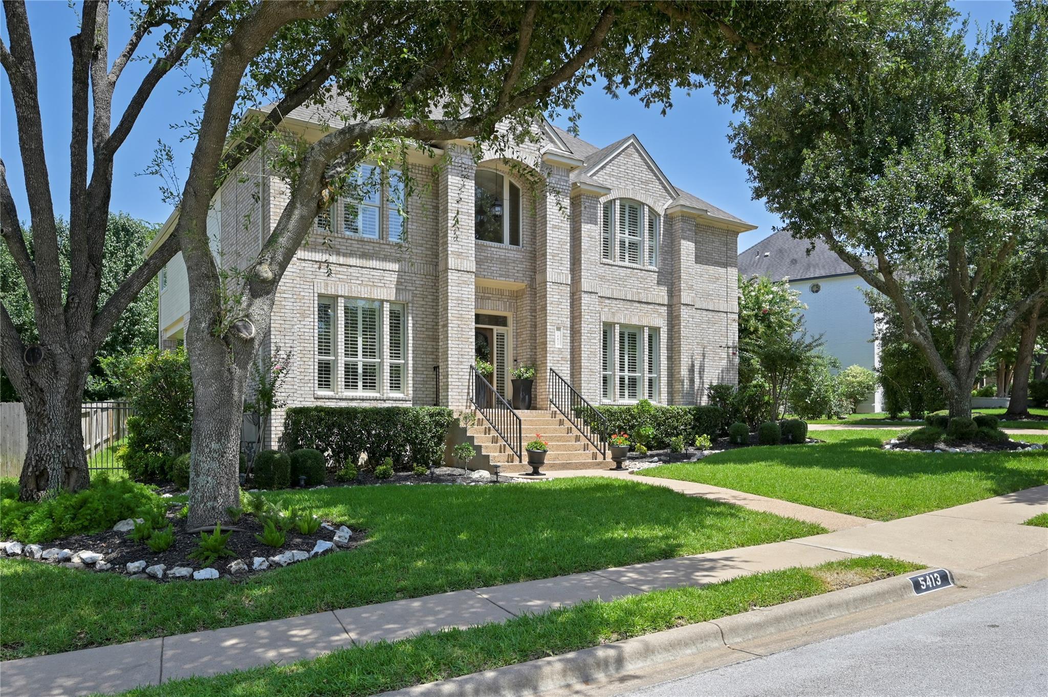 5413 Merrywing CIR — photo 3