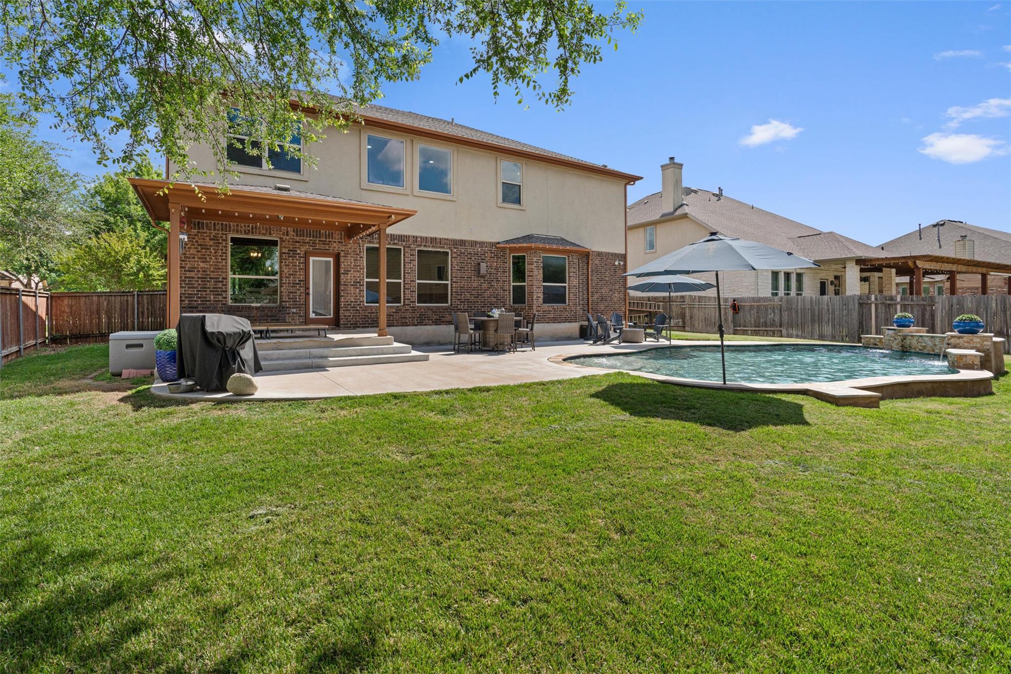 200 Lake Livingston DR — photo 3