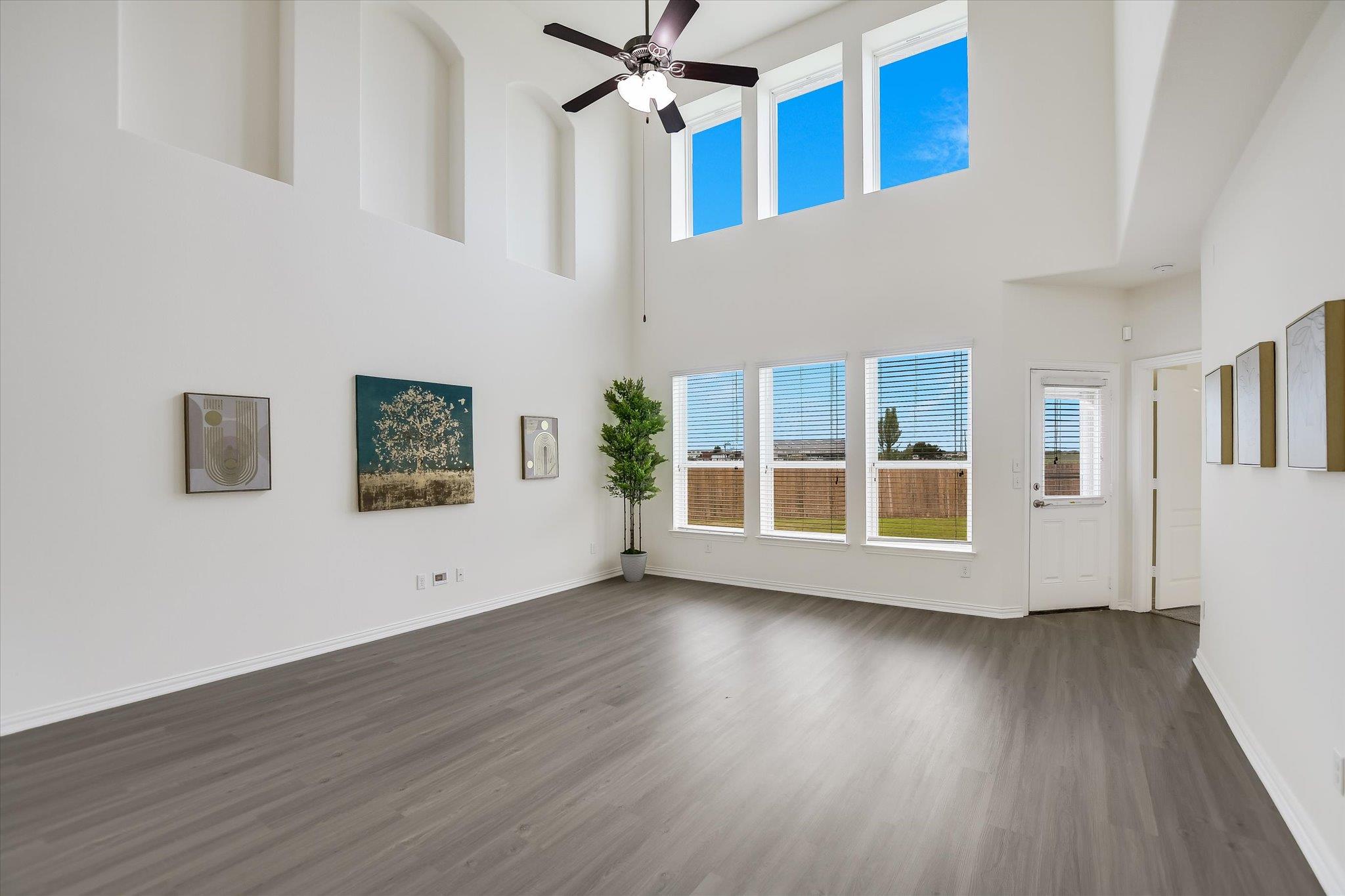 115 Mollie DR — photo 4