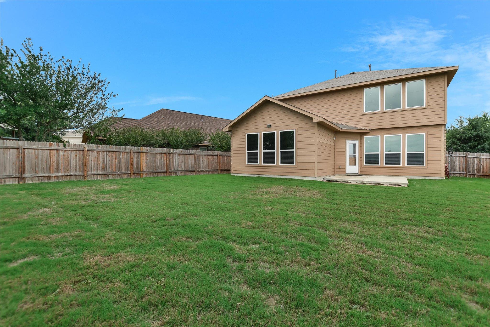 115 Mollie DR — photo 5