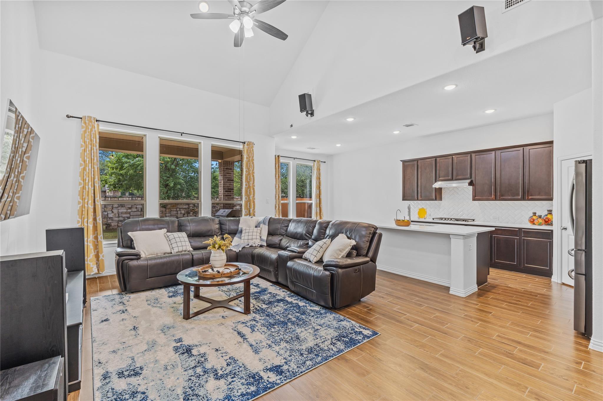 4132 Presidio LN — photo 5