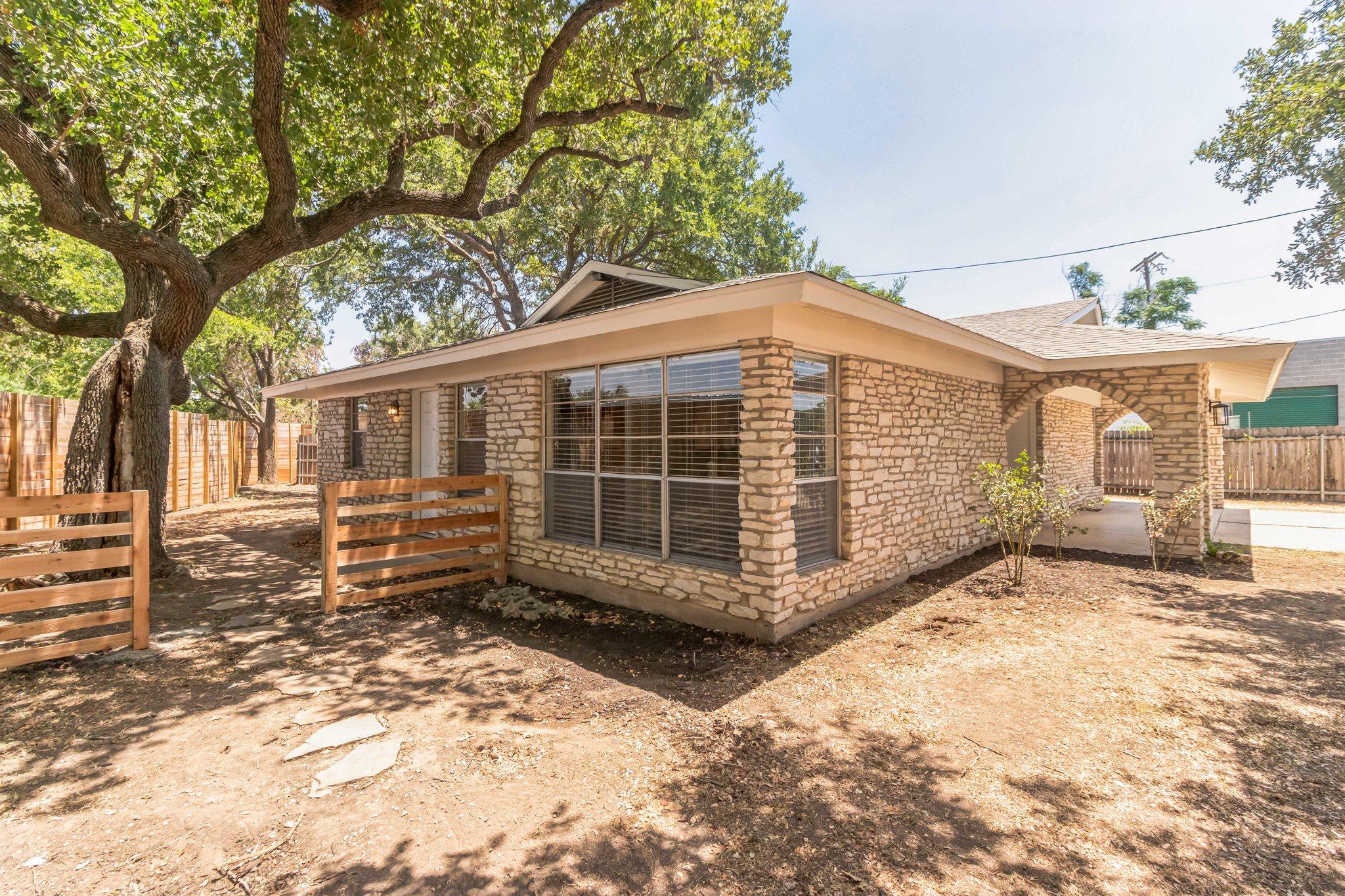 1509 Park LN — photo 3