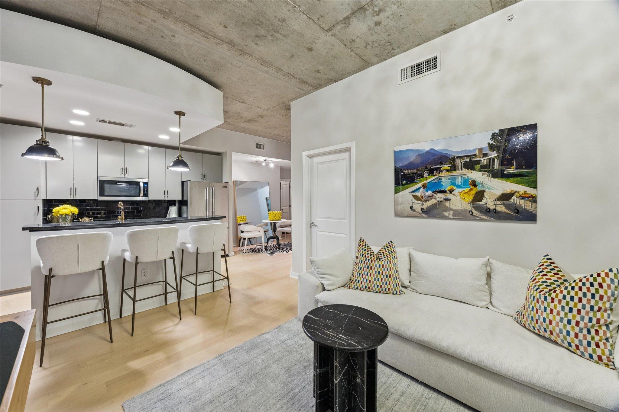 360 Nueces ST #1417 — photo 4