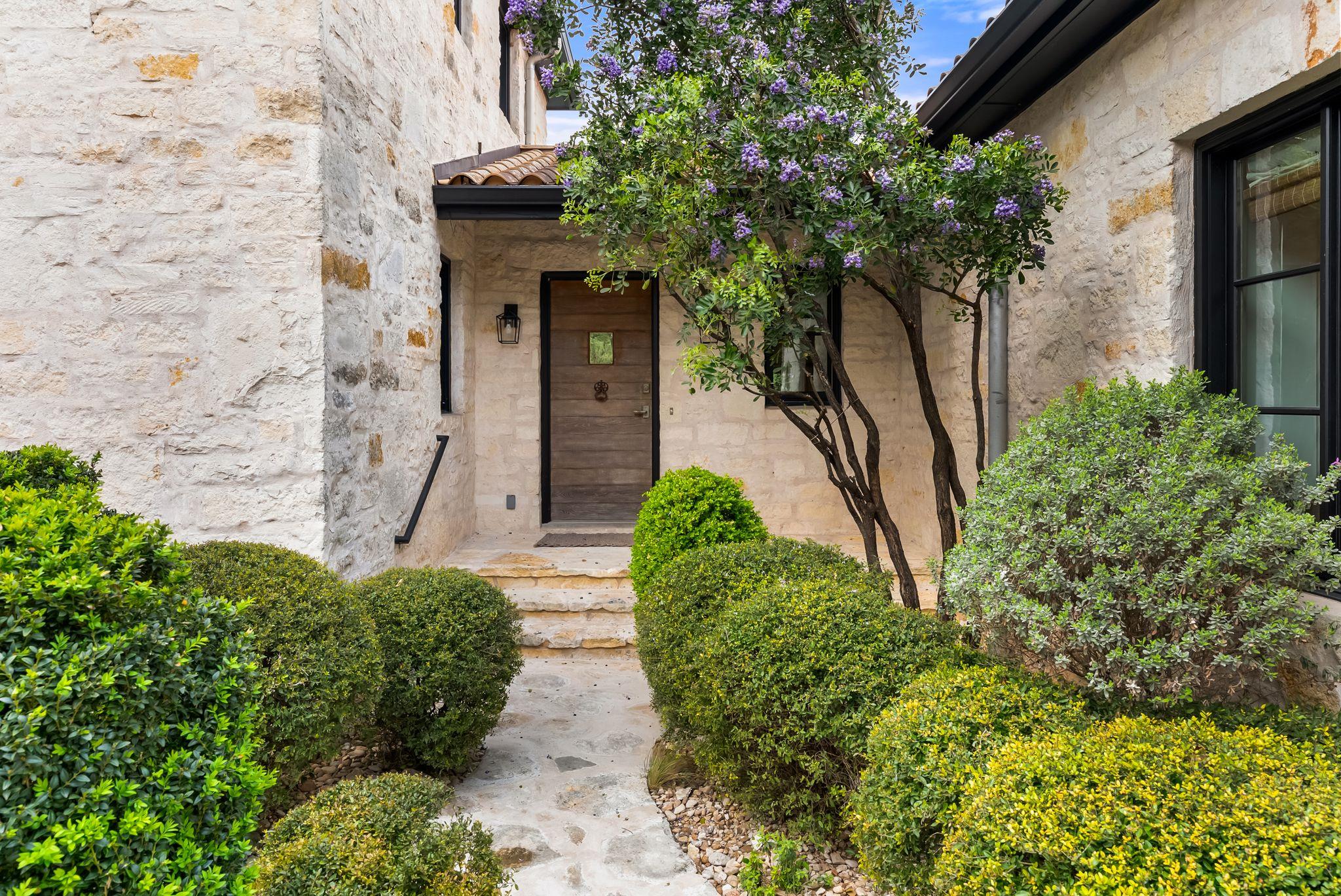 698 Windsong TRL — photo 5