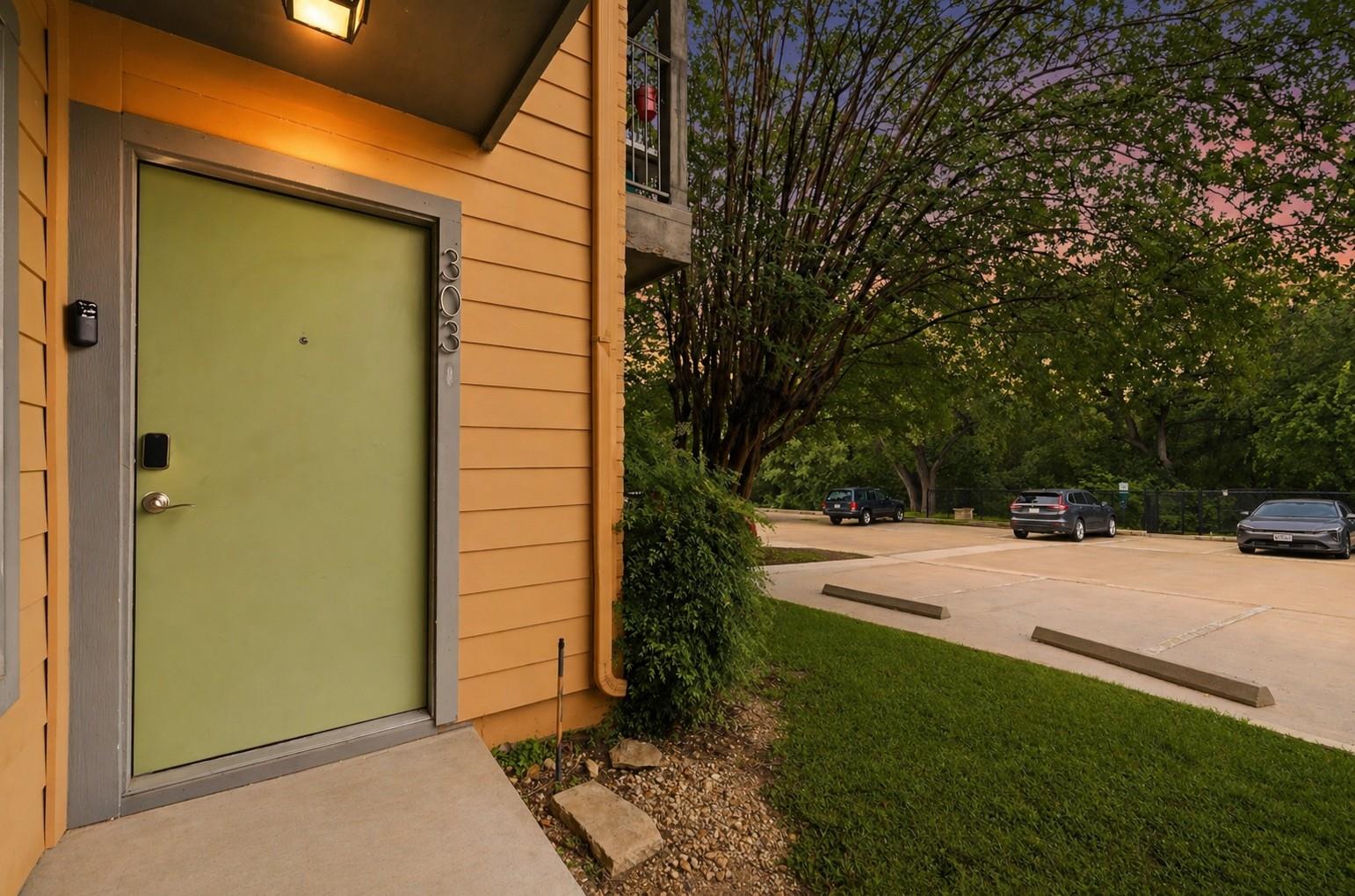 3204 Menchaca RD #303 — photo 3