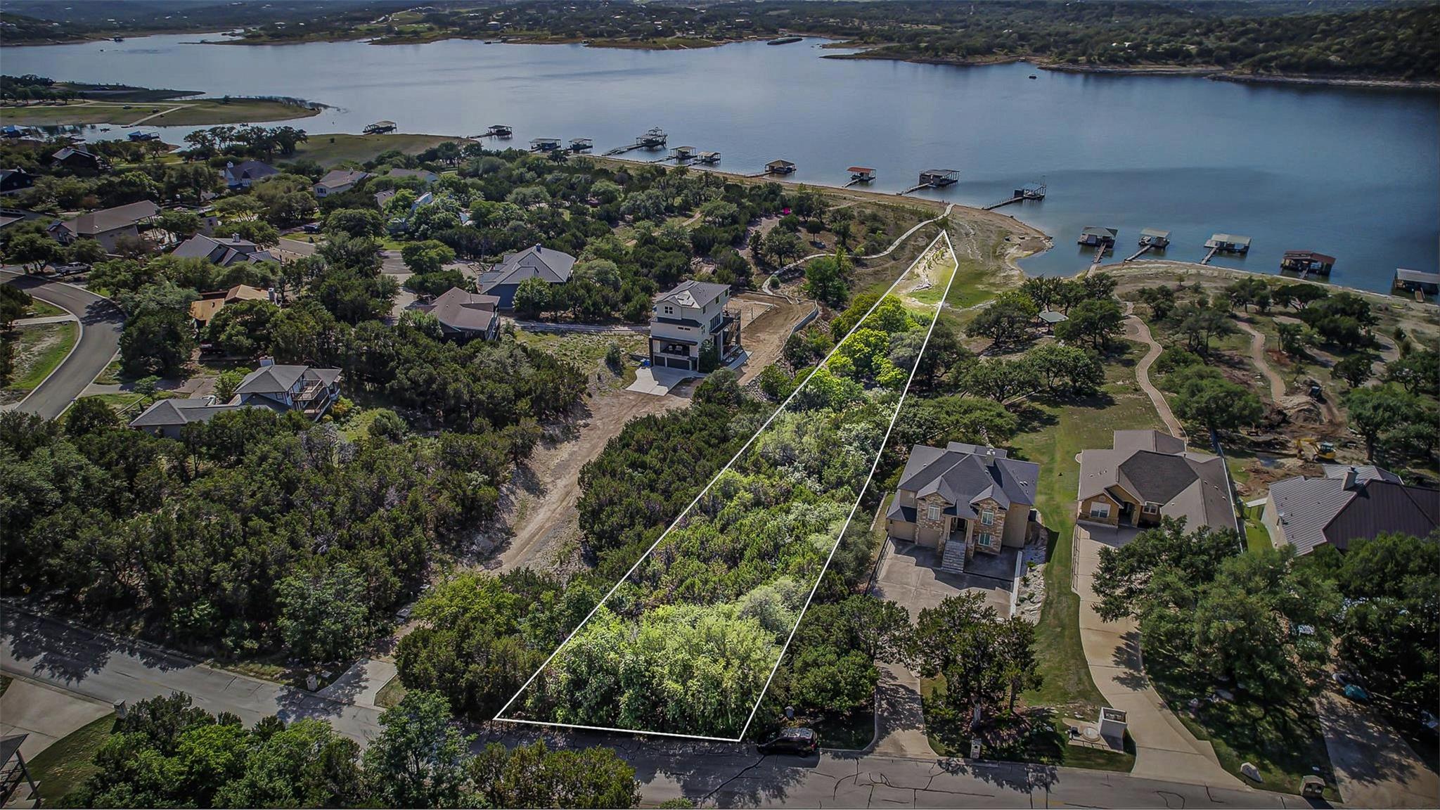 400 Lakefront DR — photo 4