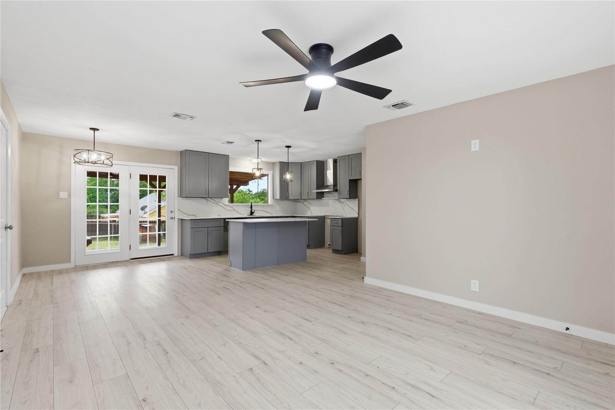 1841 Twin Oaks — photo 5