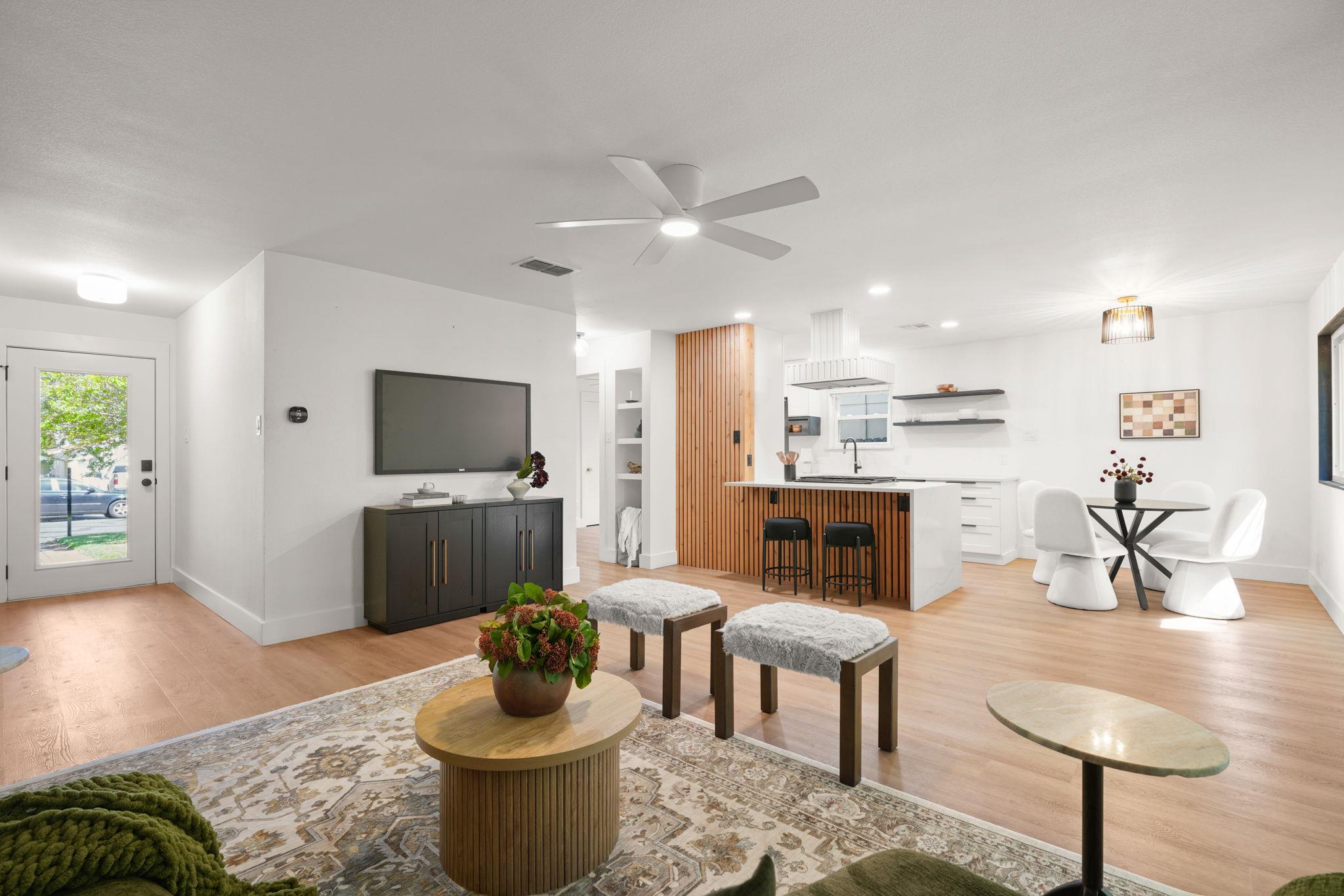 8503 Cornwall DR — photo 4
