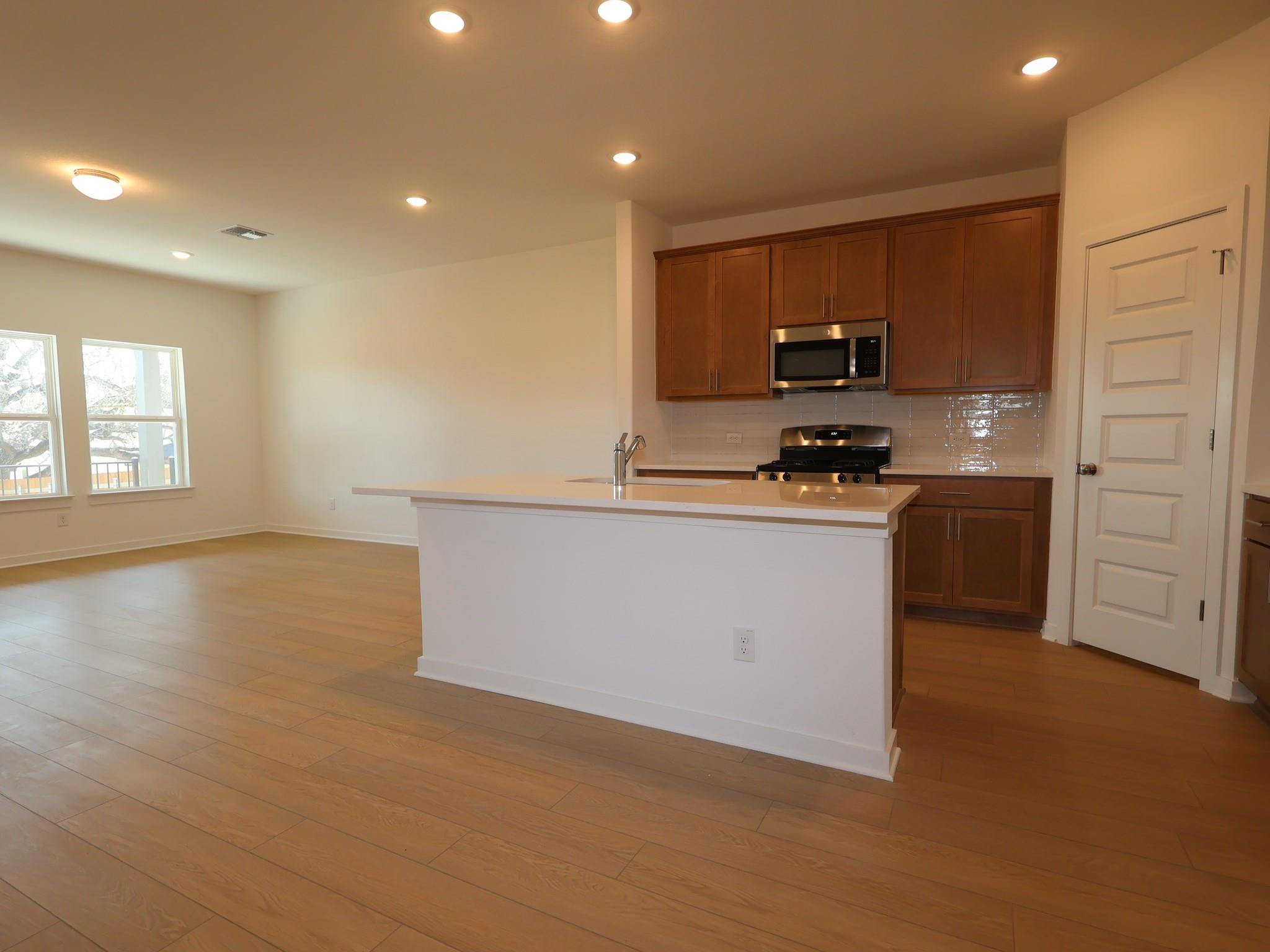 501 Bishop Wood RD — photo 4