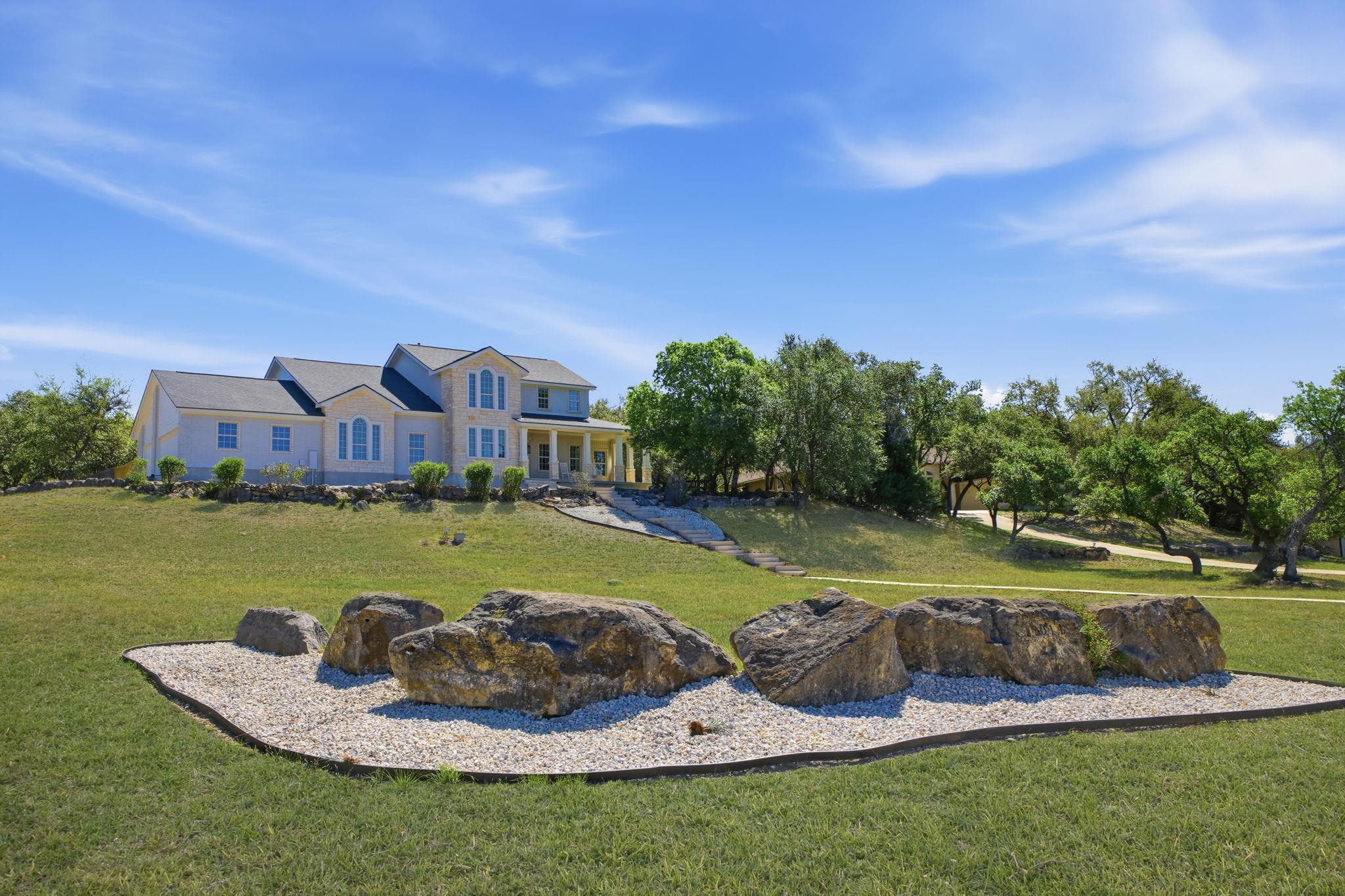 3011 River WAY