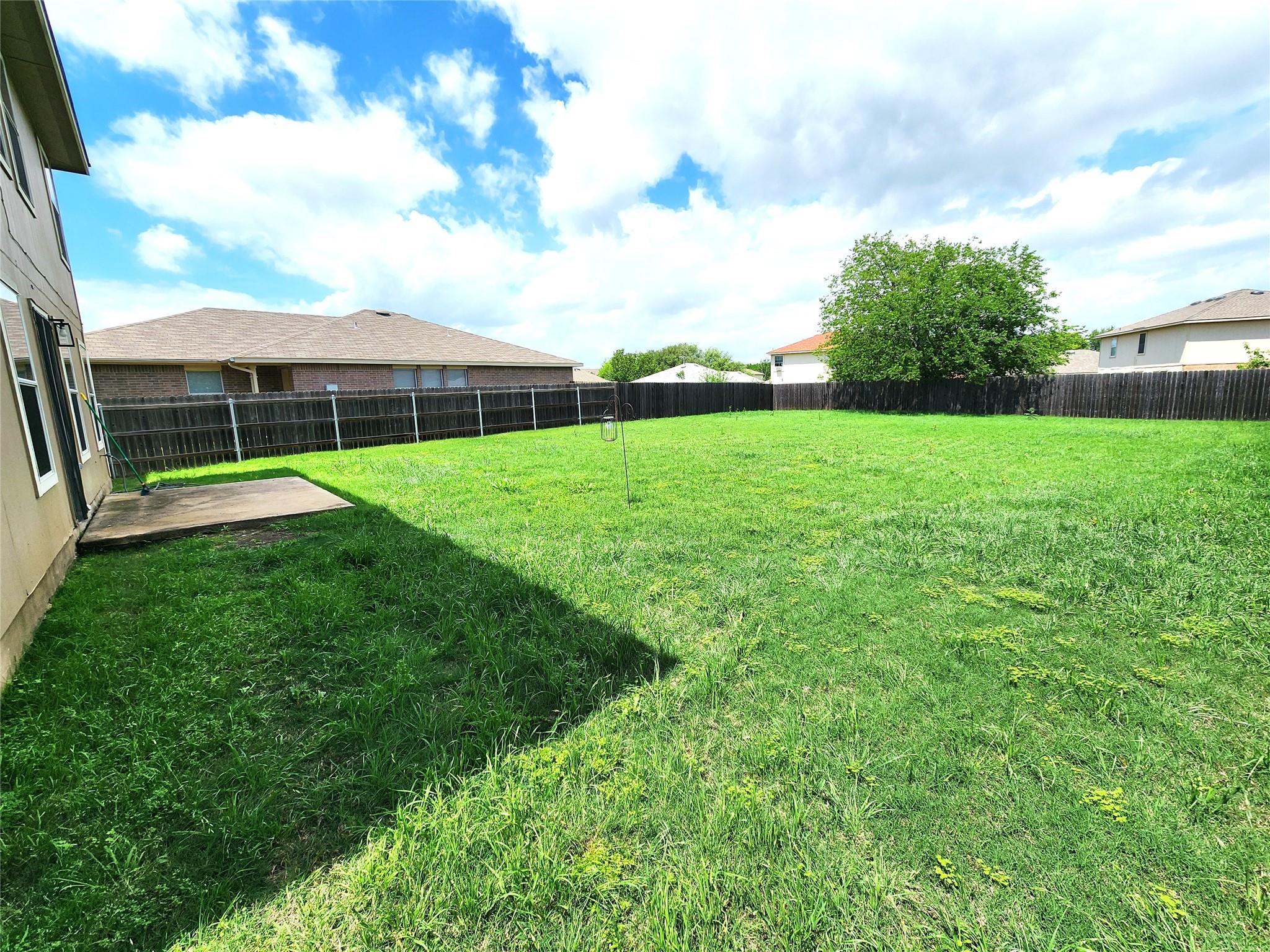 933 Meadow Ridge LOOP — photo 3