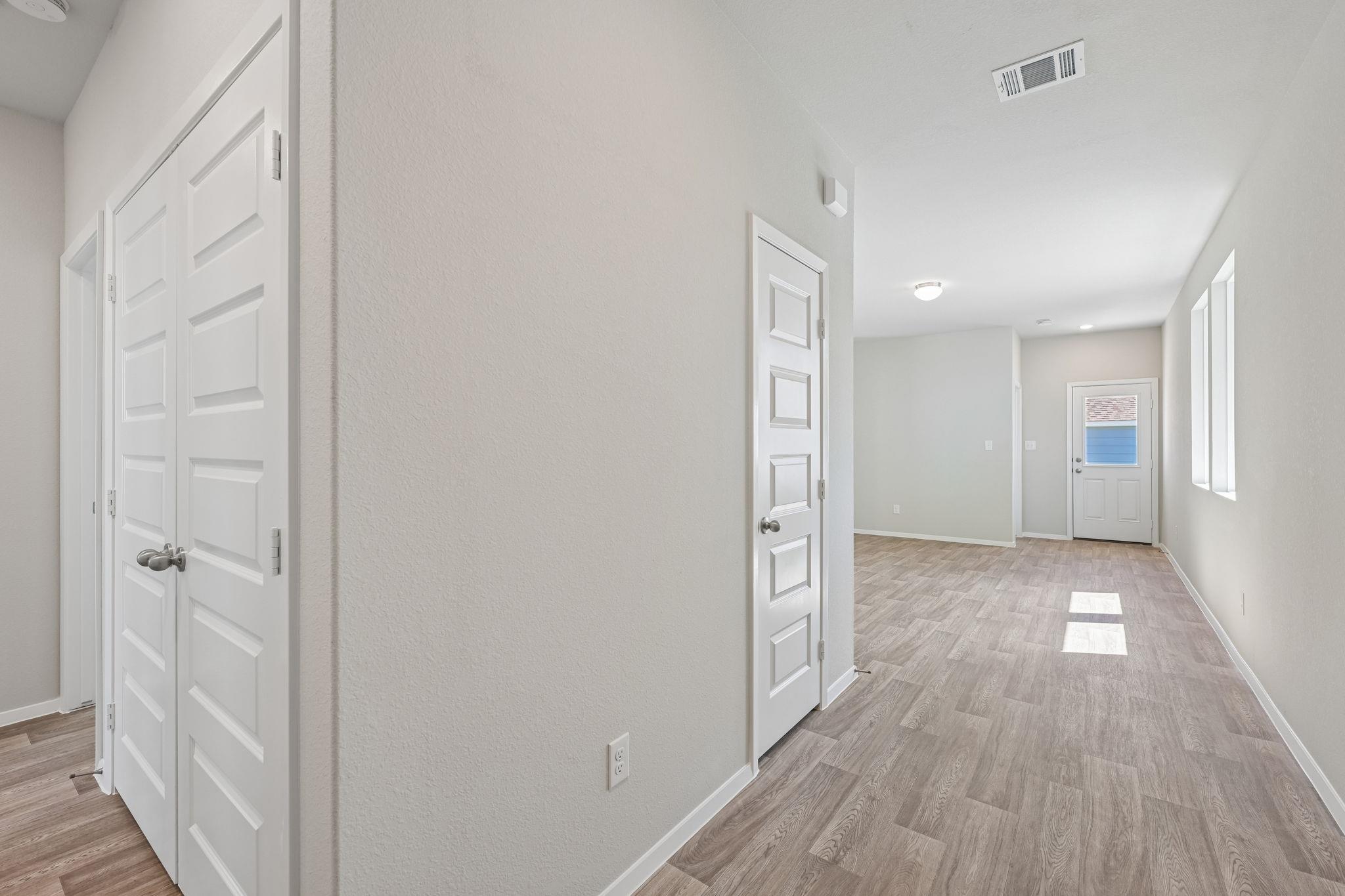 161 Daylily DR — photo 5