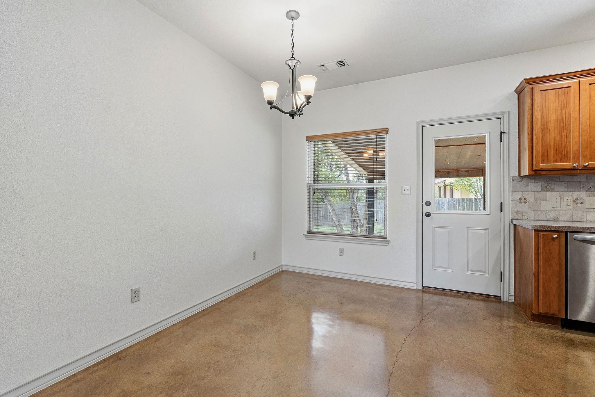 10215 Twin Lake LOOP — photo 5