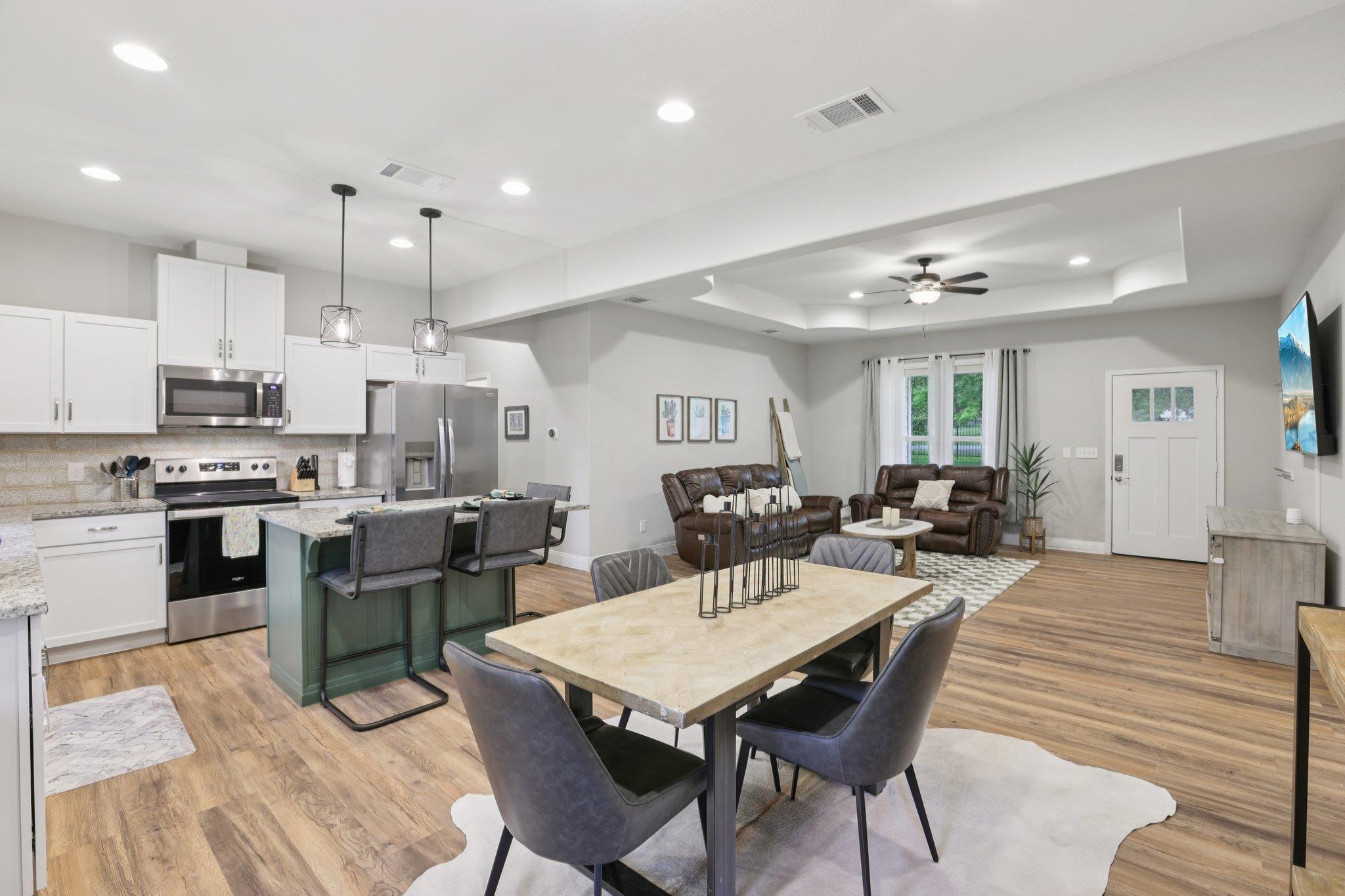 112 Twin Lakes LN — photo 4